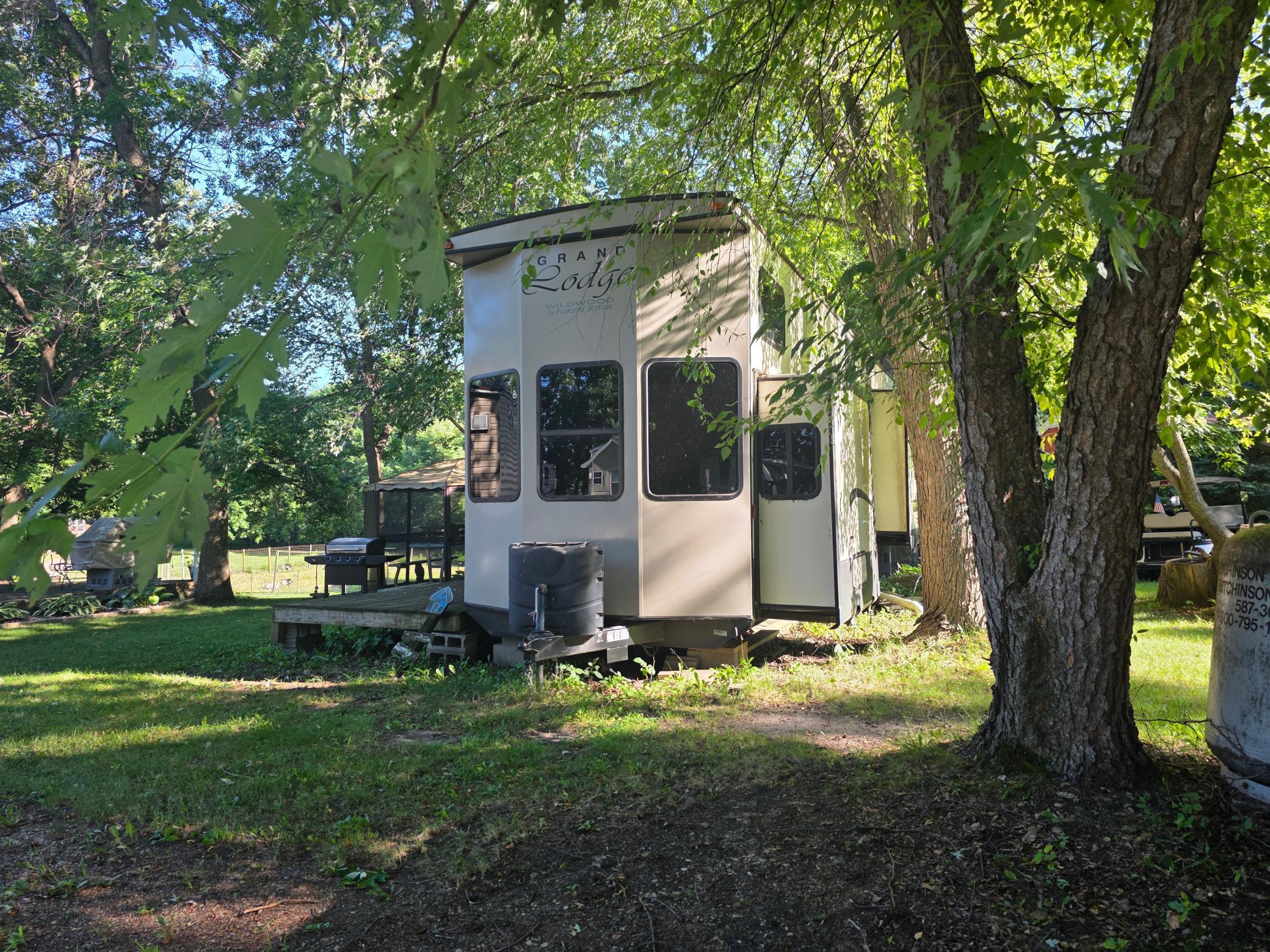 main property photo 21