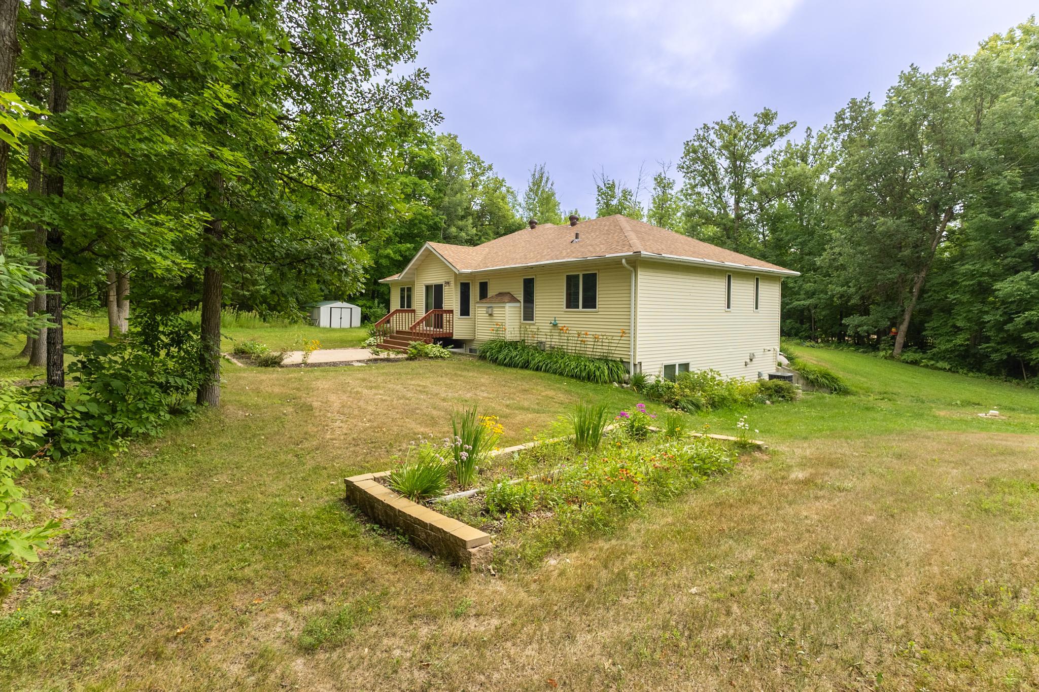 main property photo 50