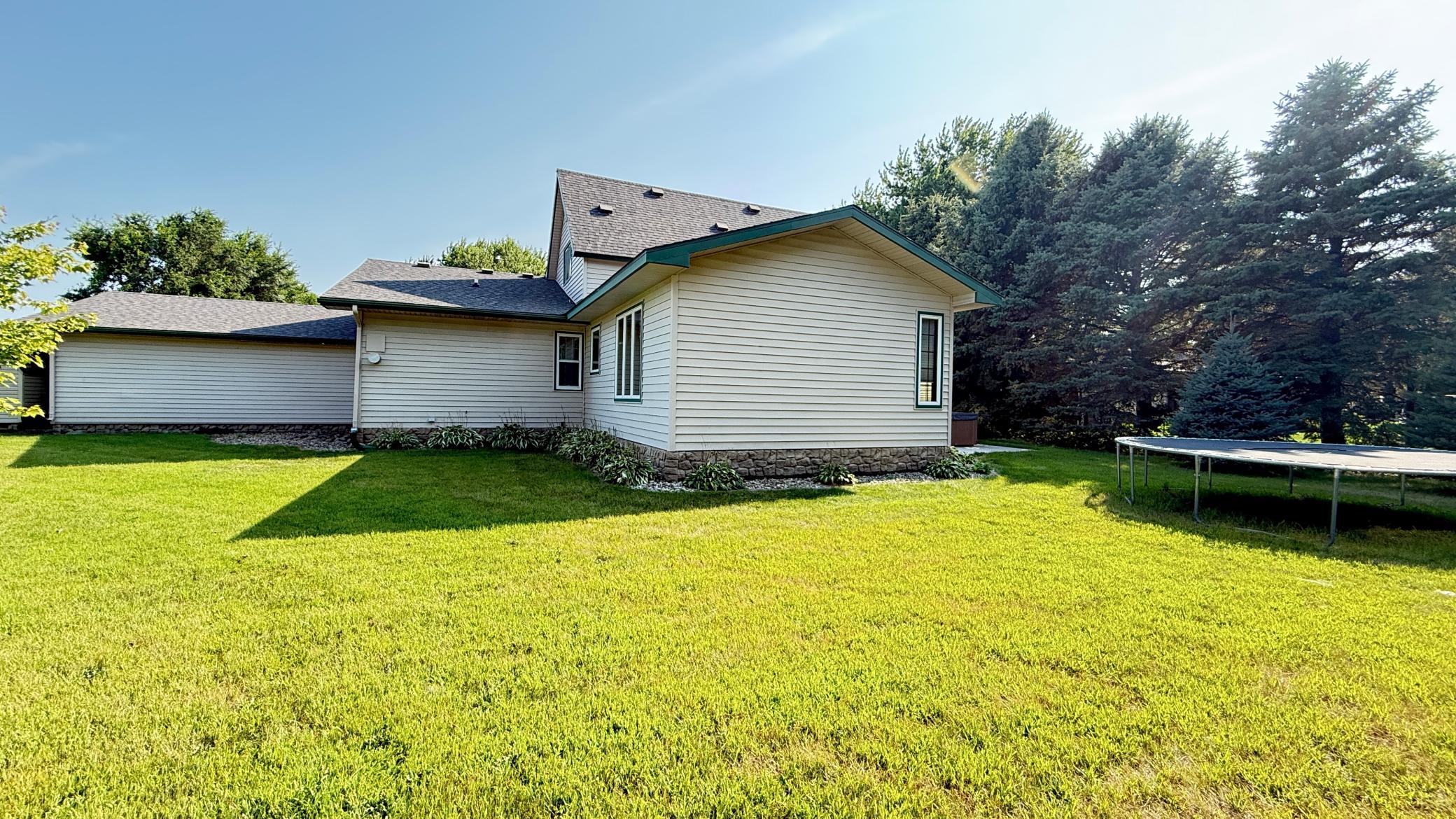 main property photo 59