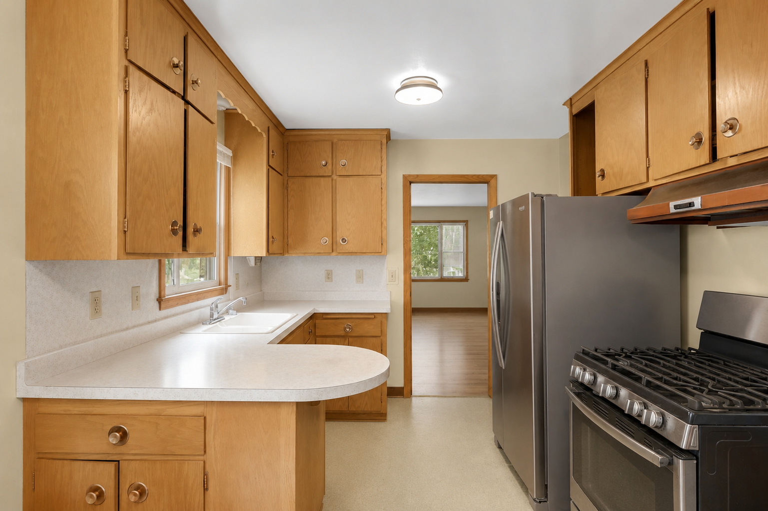 main property photo 5