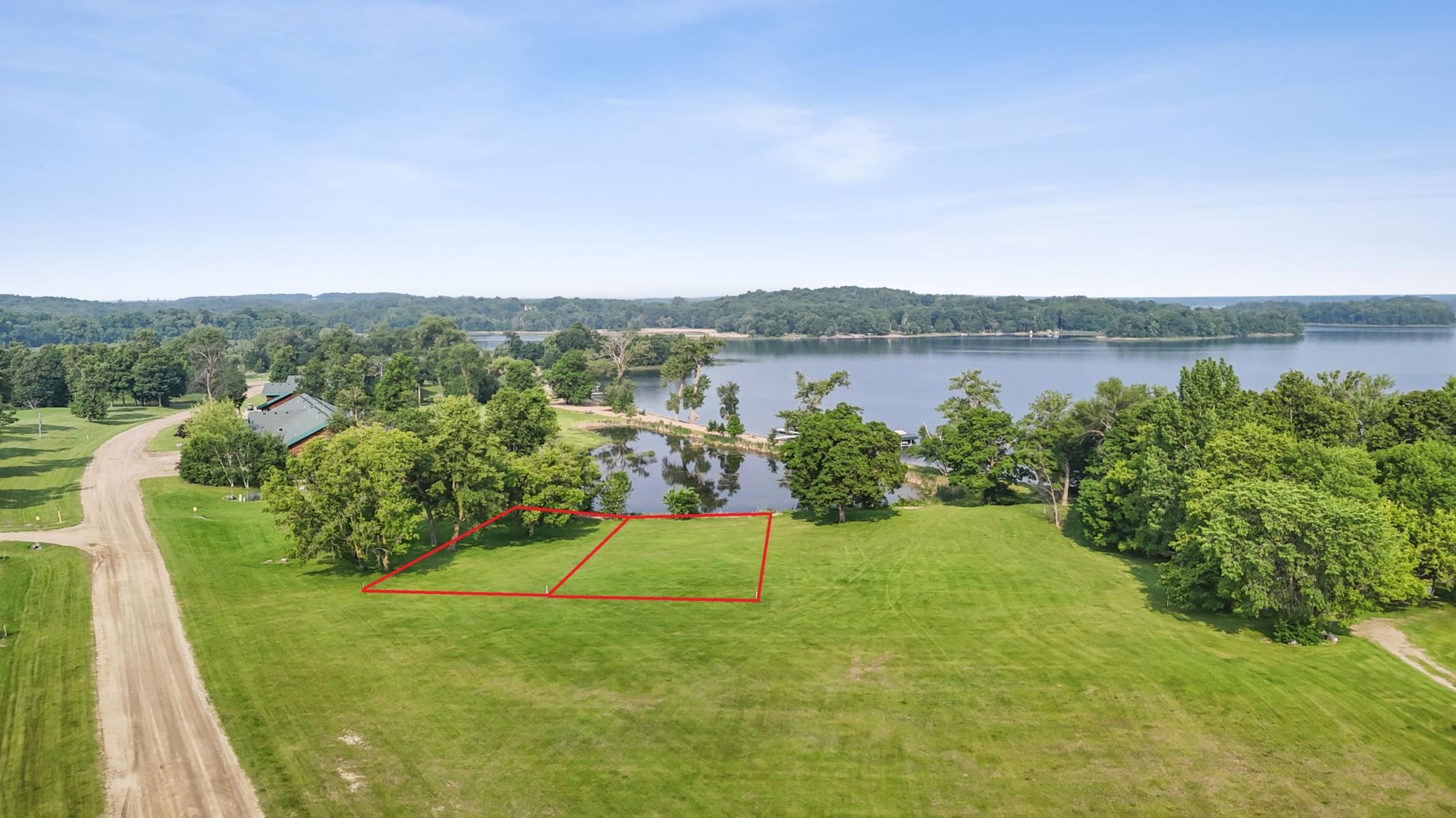 main property photo 19