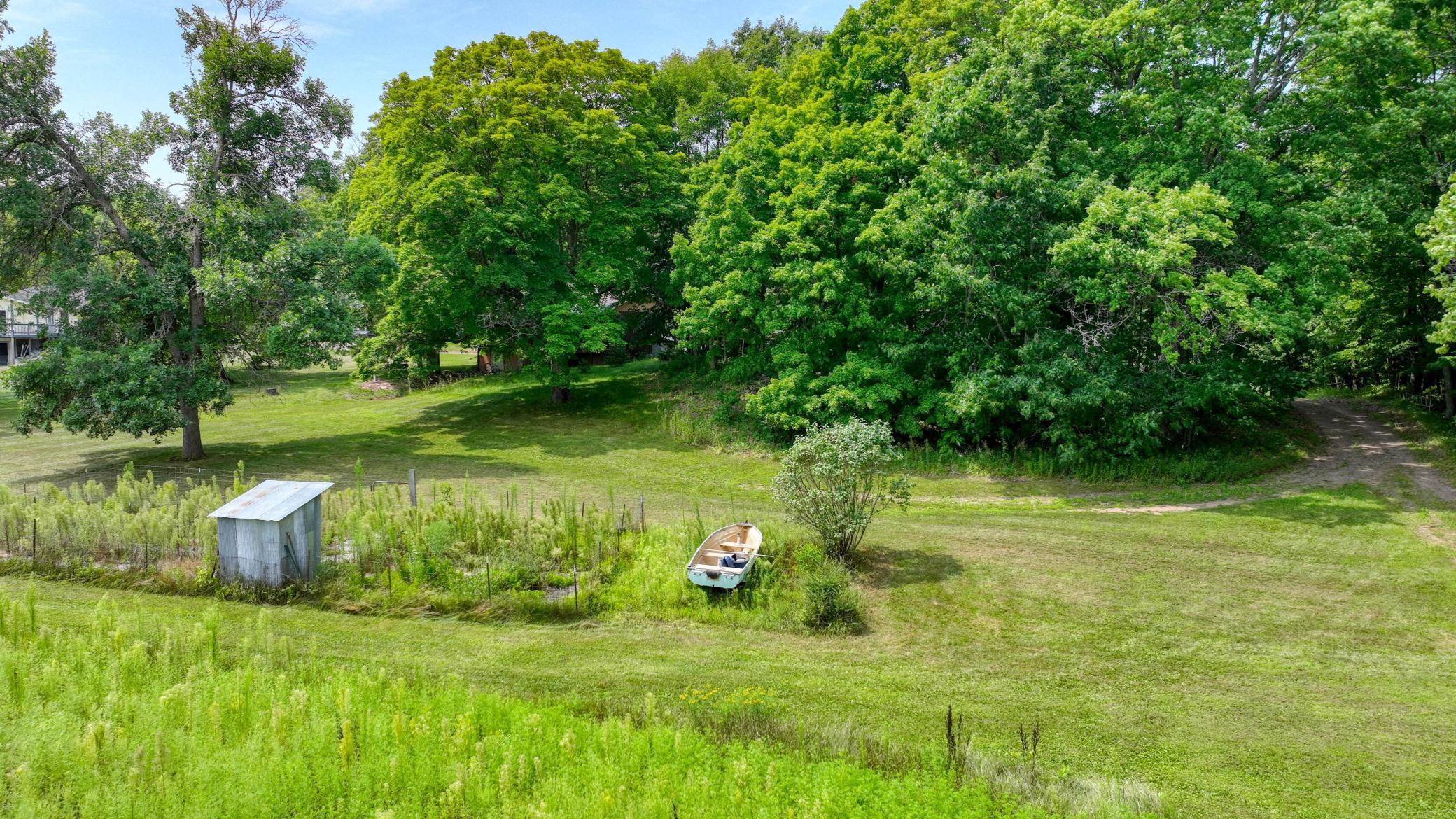 main property photo 44