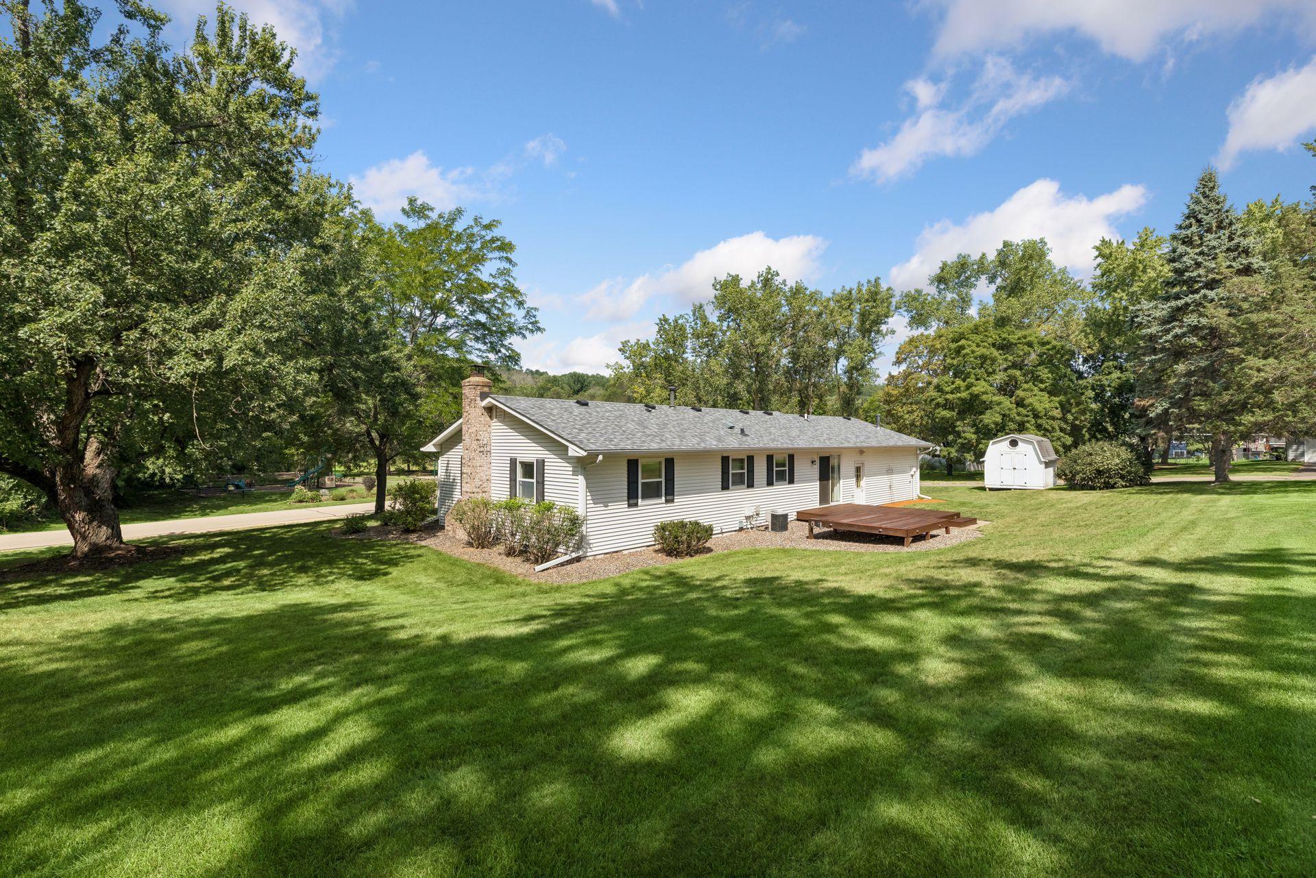 main property photo 37