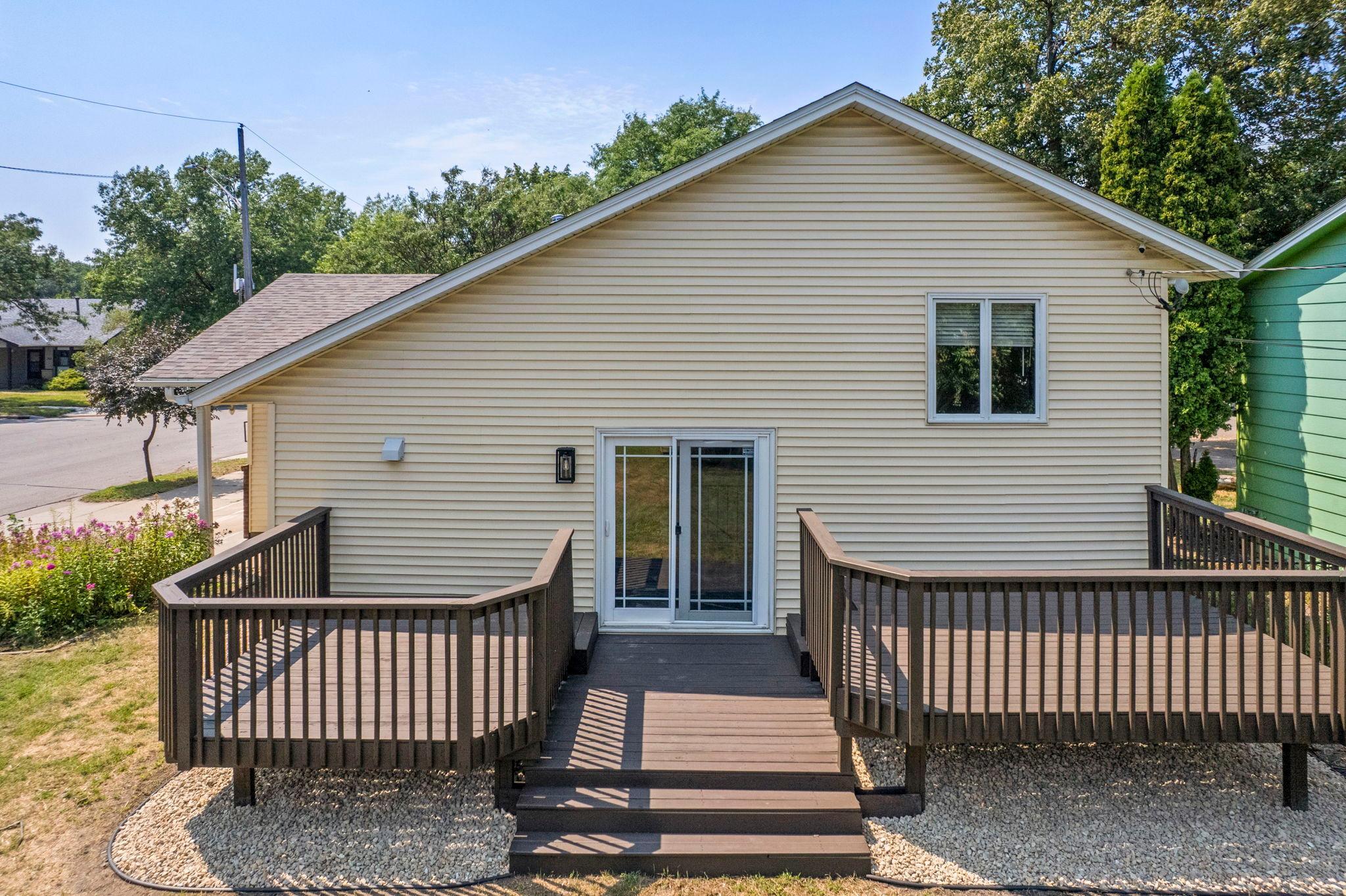 main property photo 58