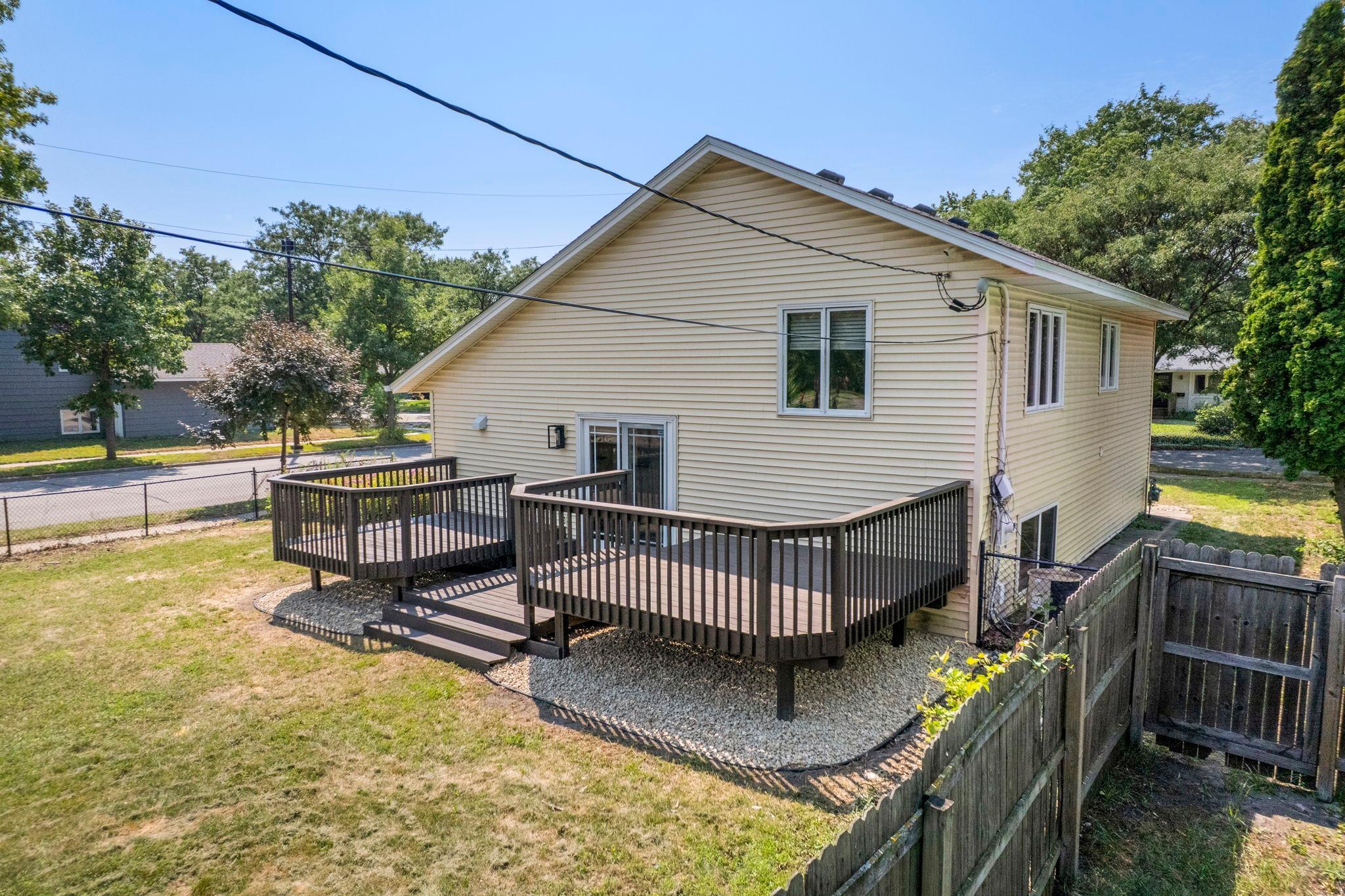 main property photo 59