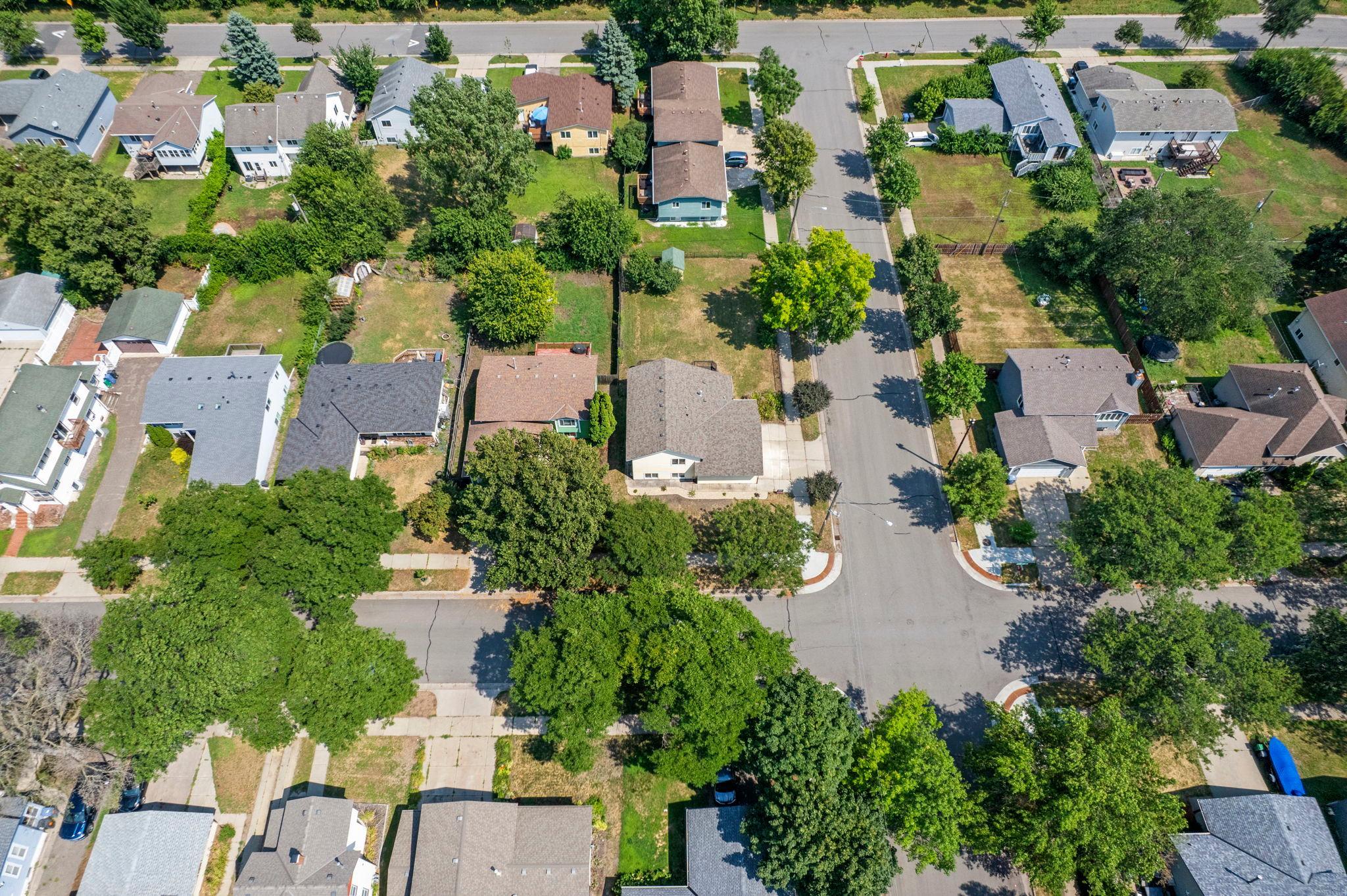 main property photo 65