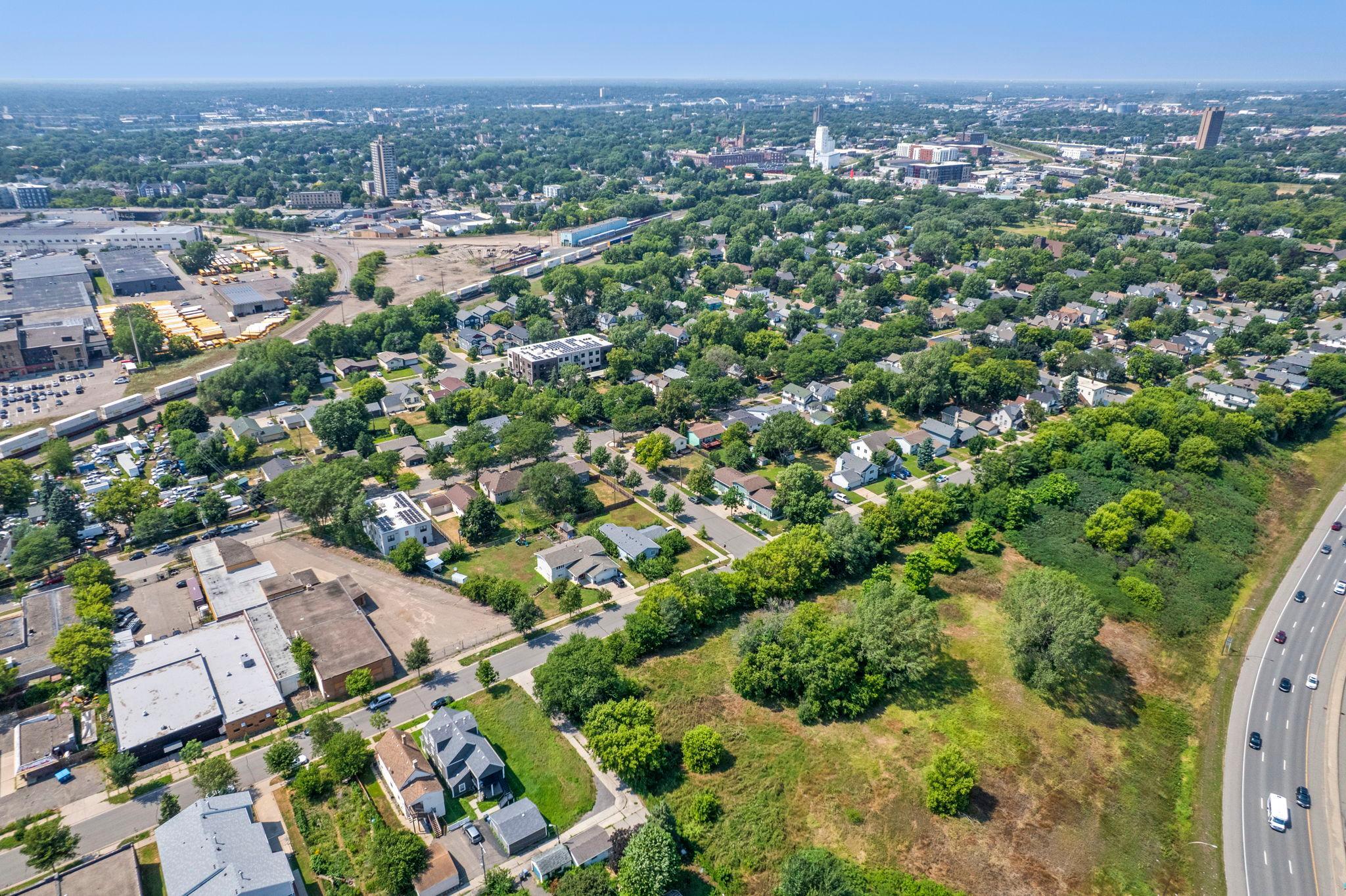 main property photo 70