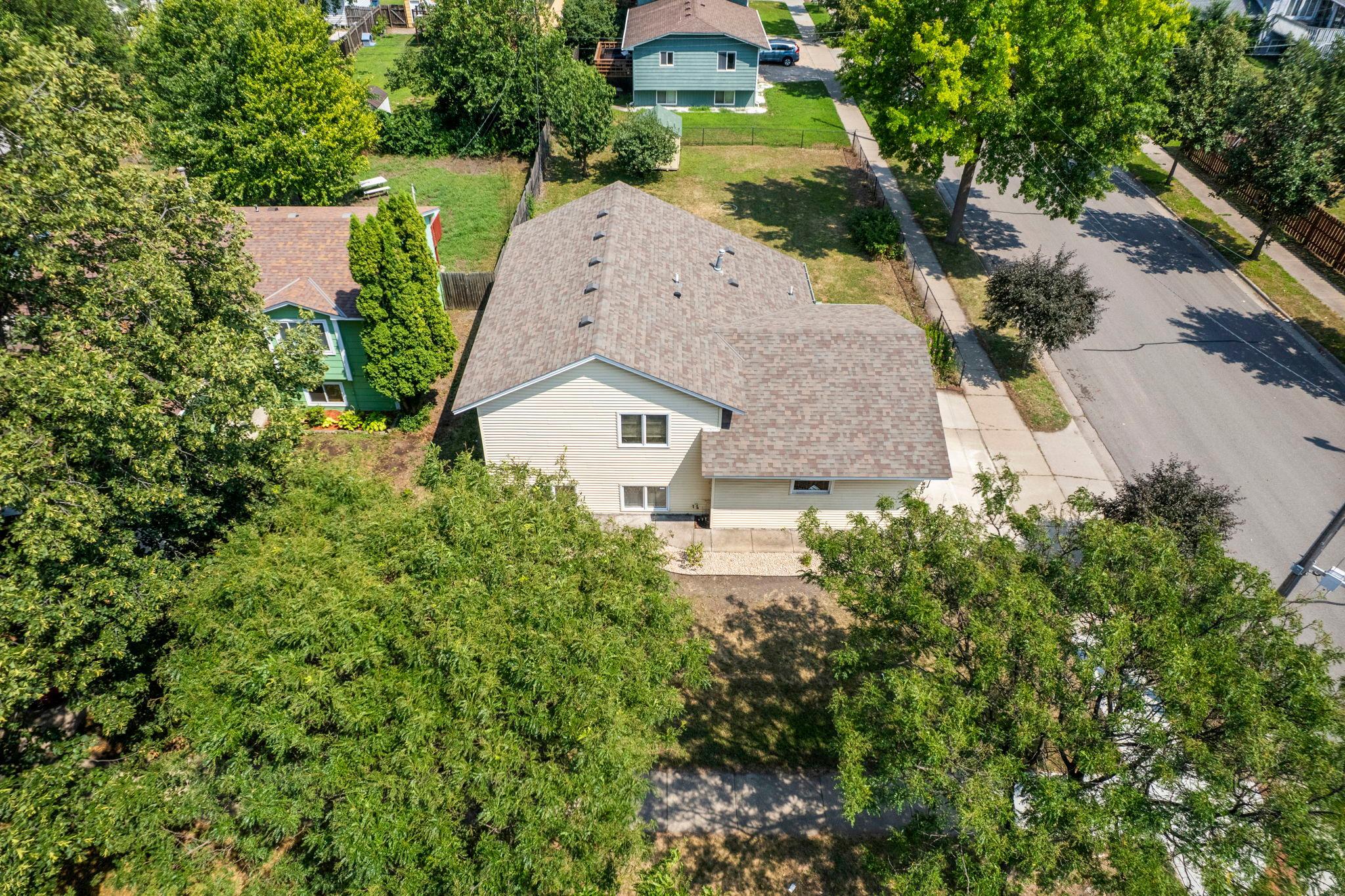 main property photo 72