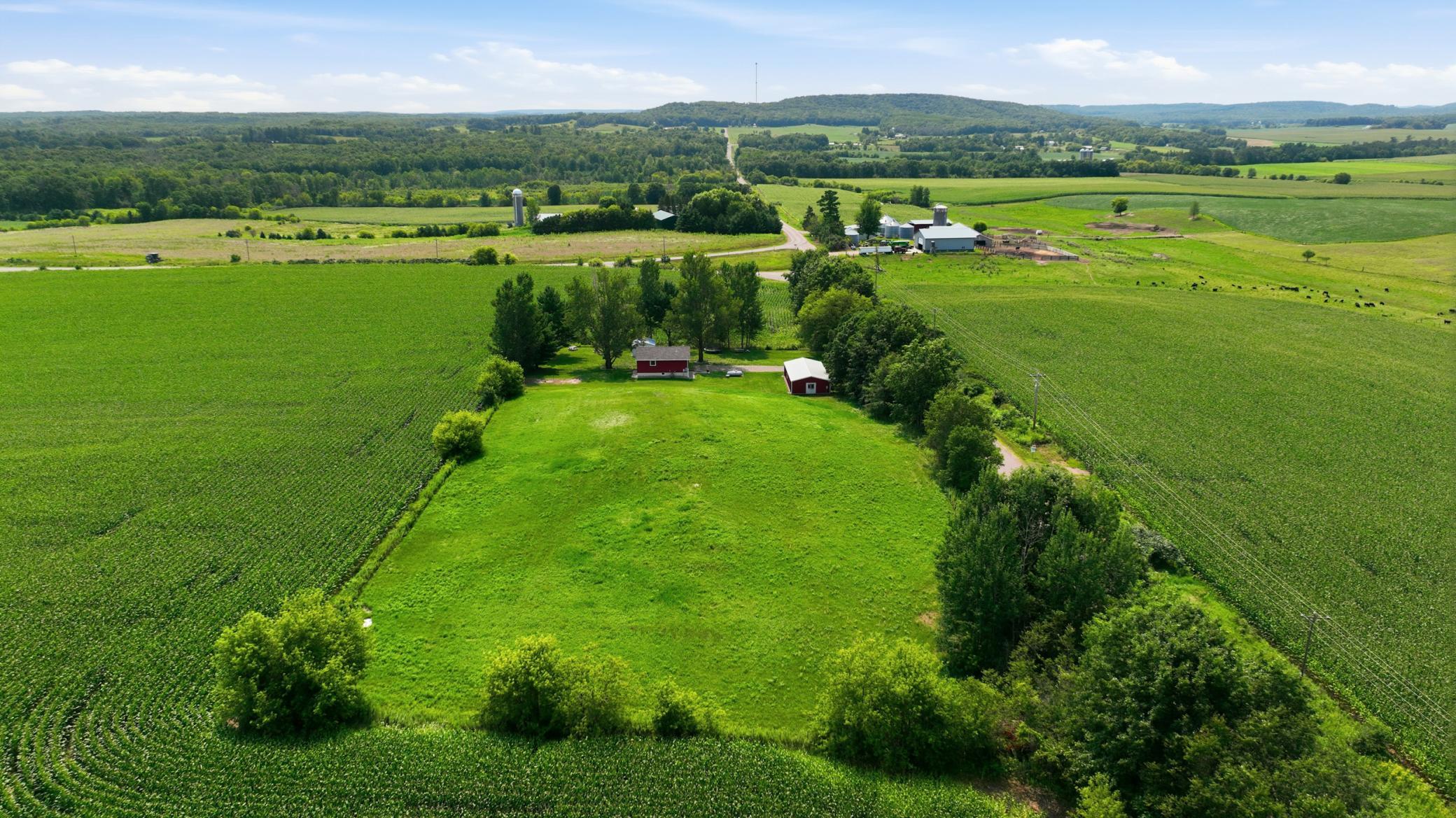 main property photo 29