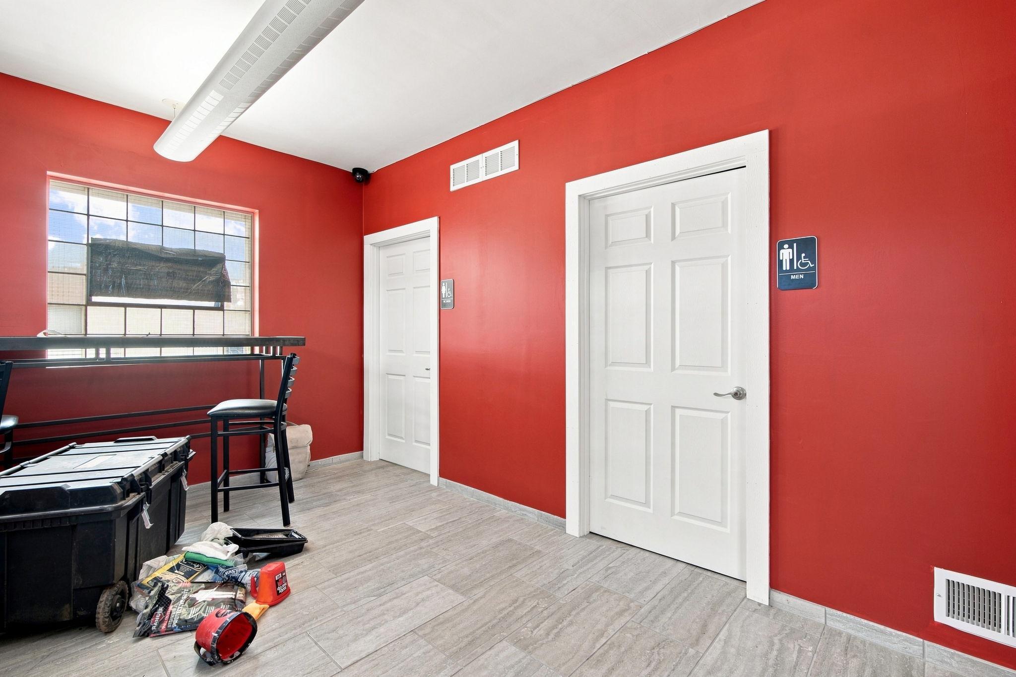 main property photo 17