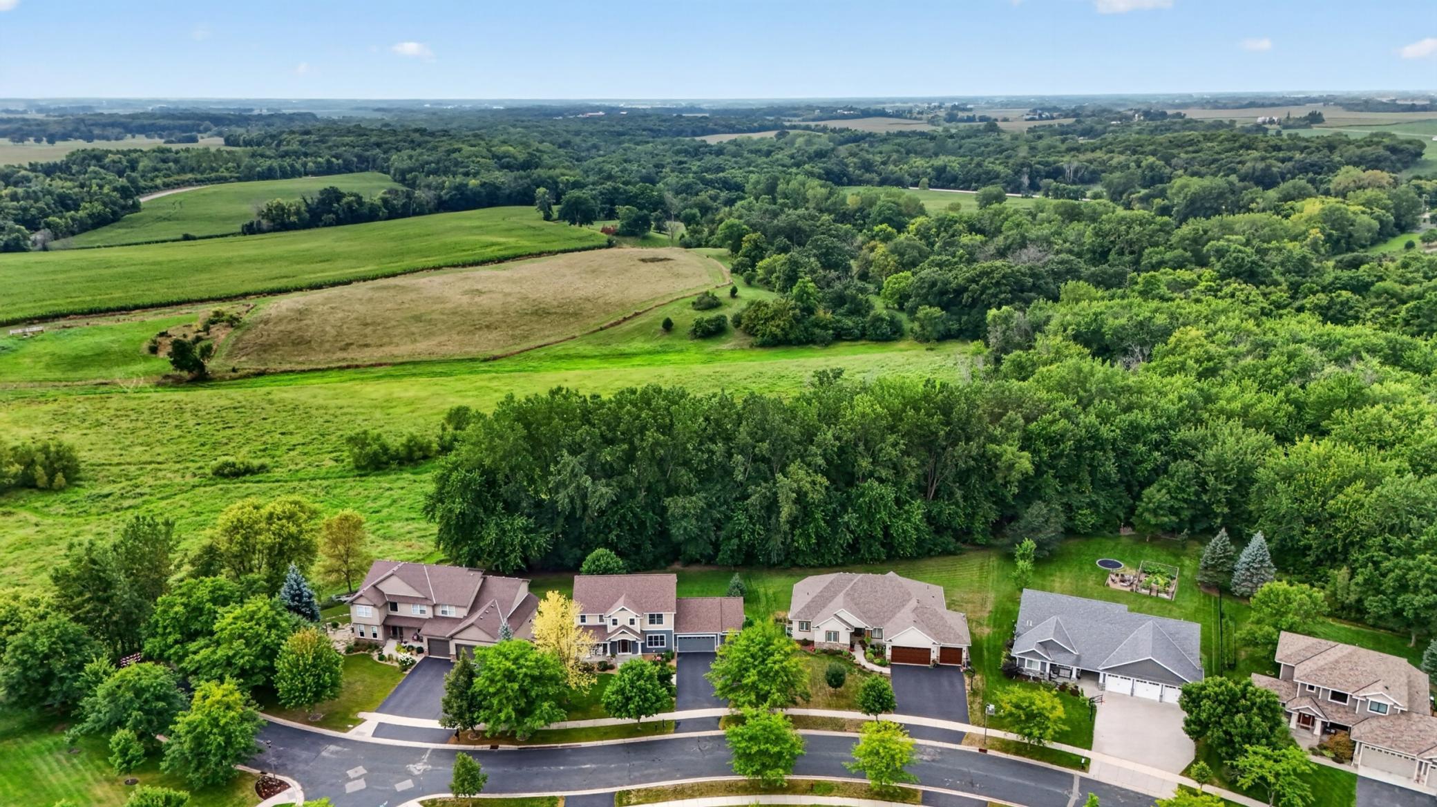 main property photo 40