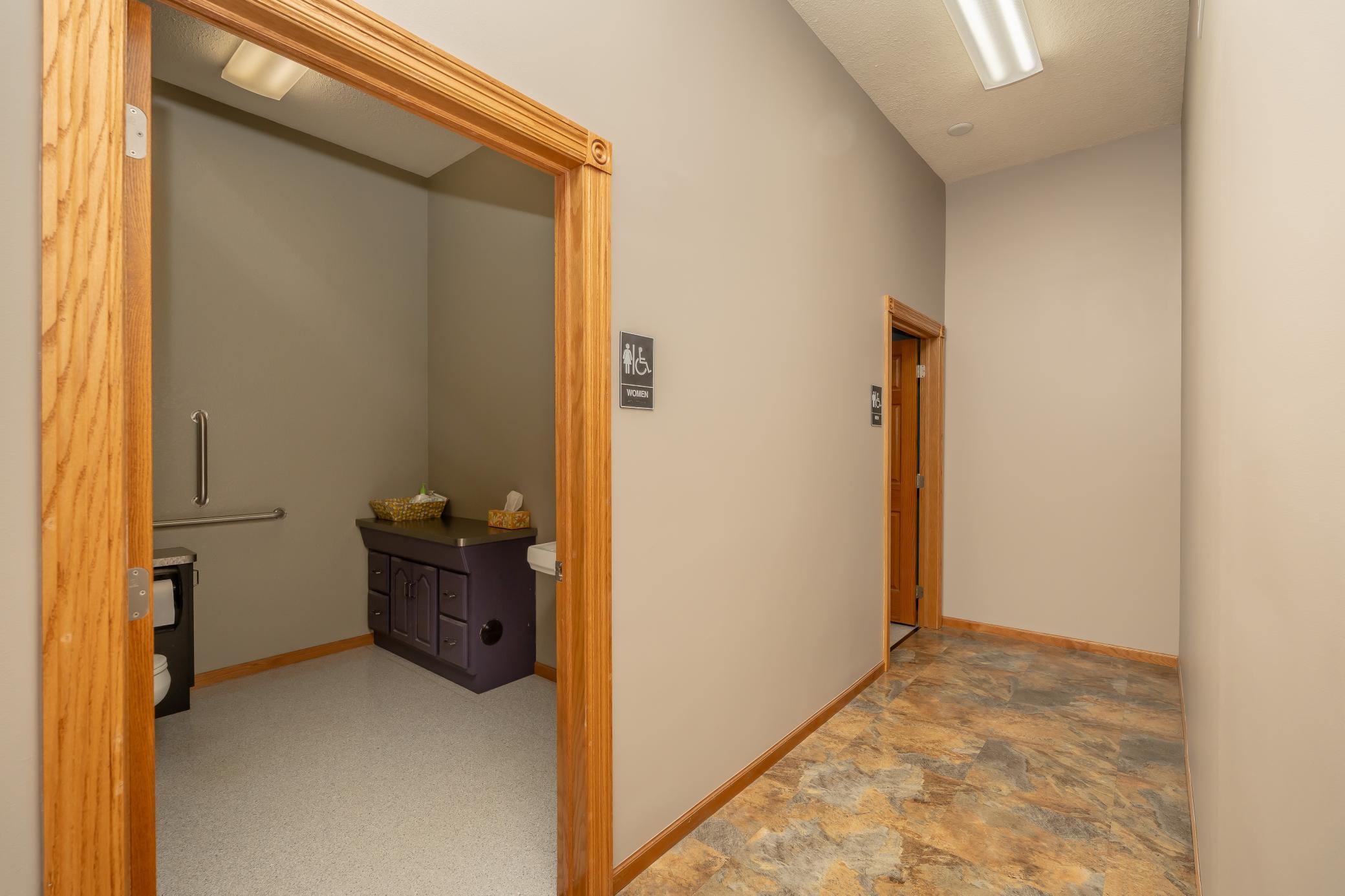 main property photo 18