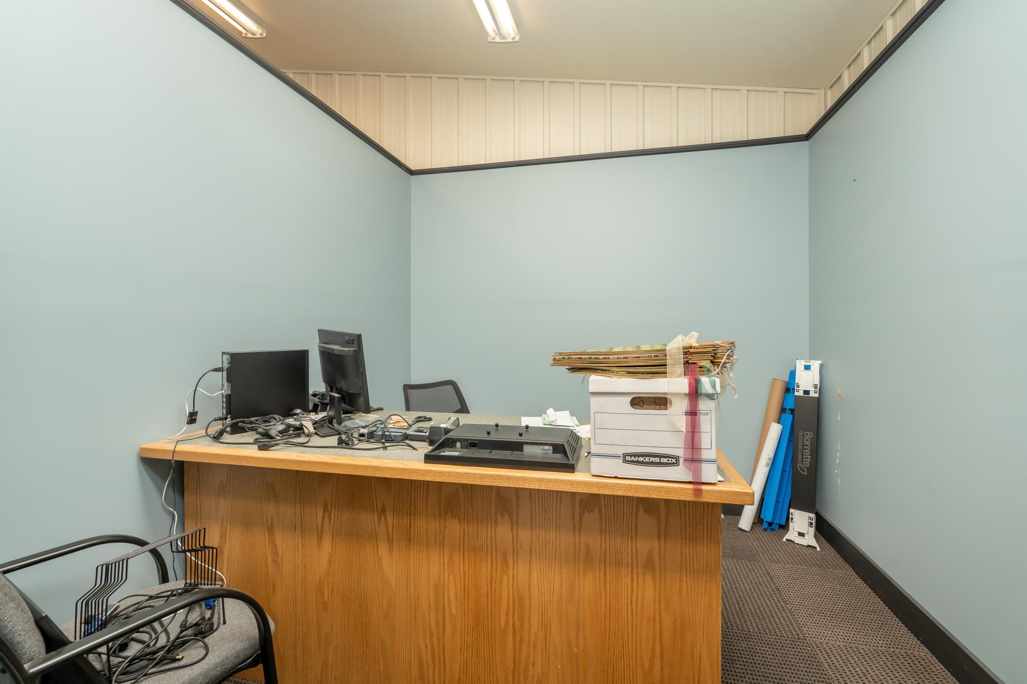 main property photo 38