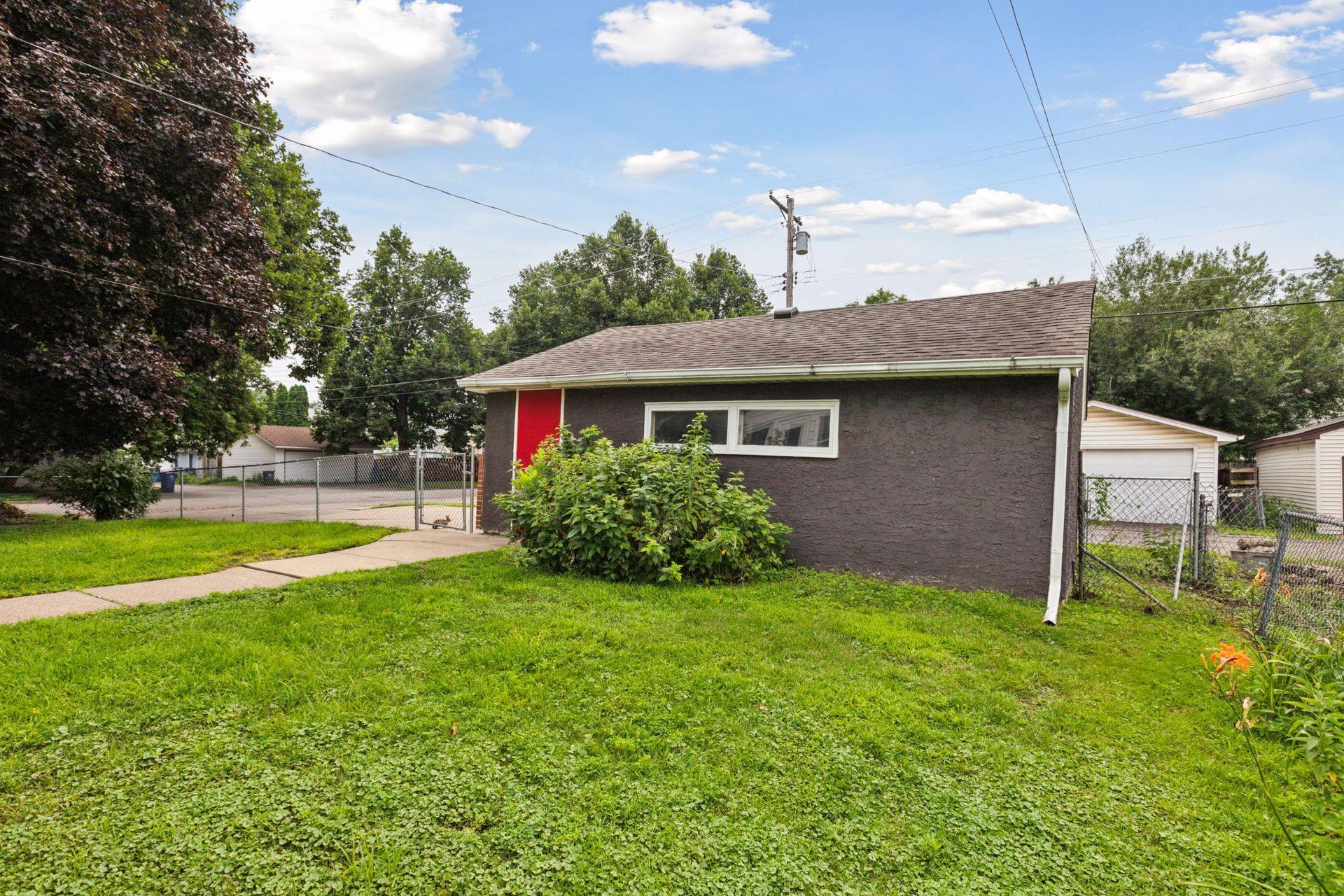 main property photo 47