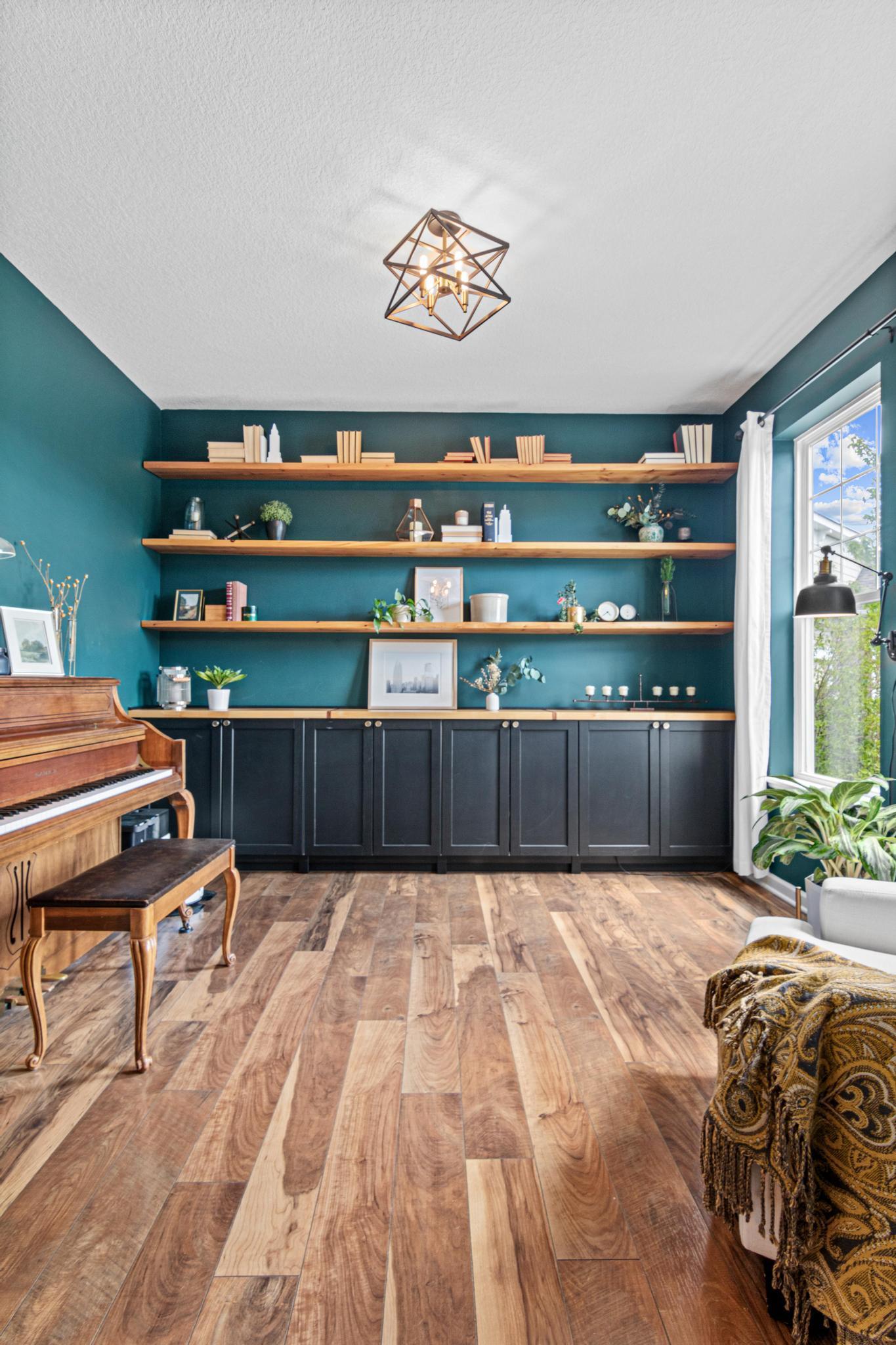 main property photo 14
