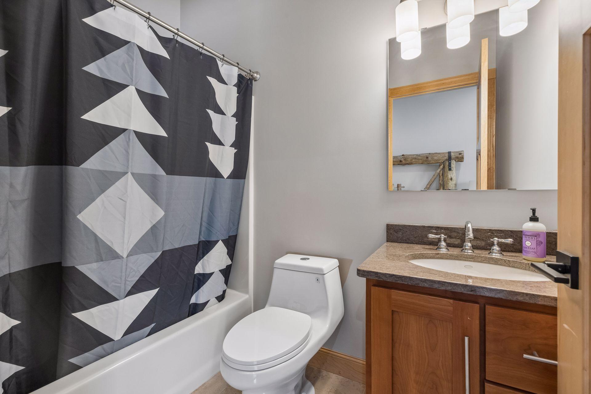 main property photo 128