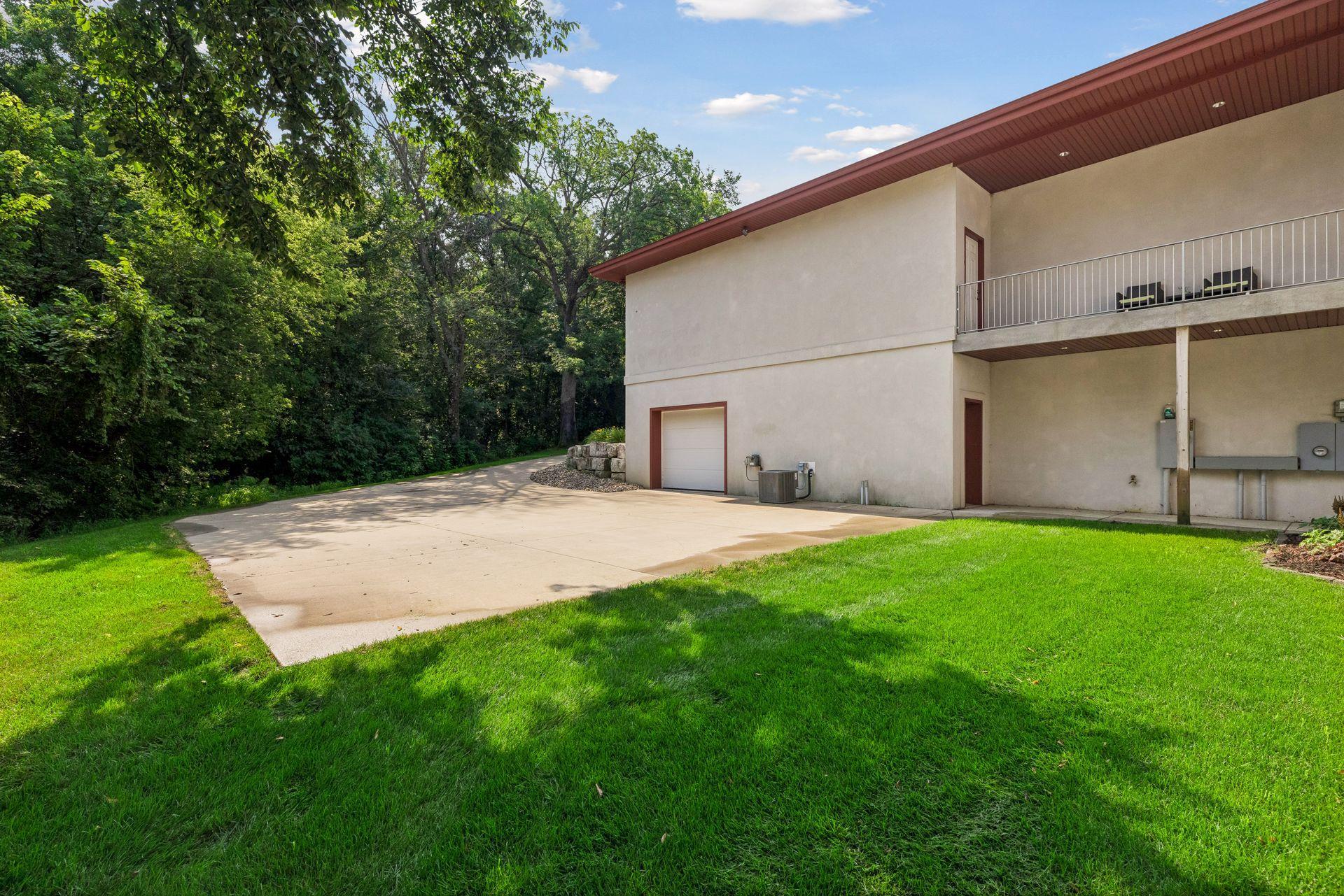 main property photo 161