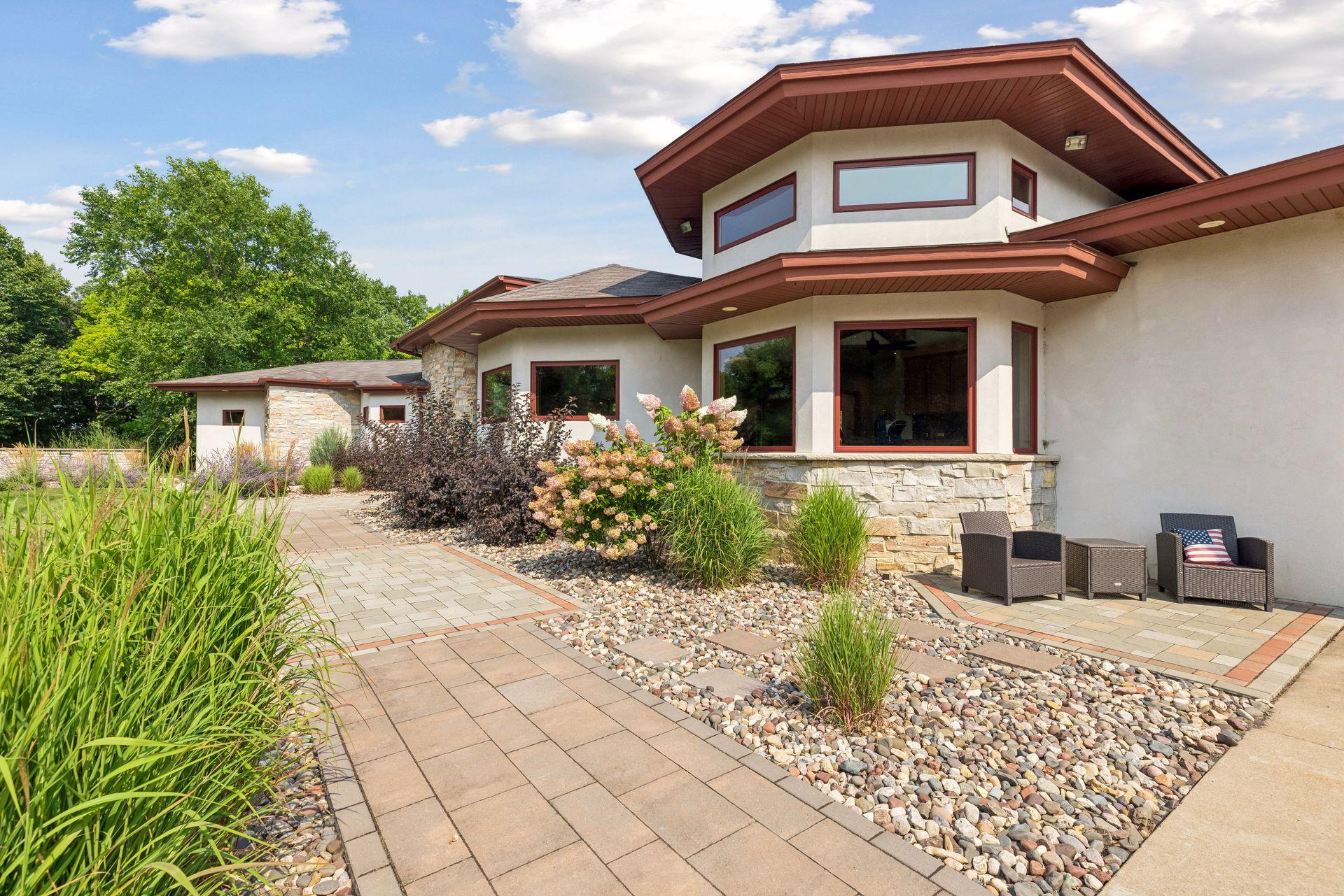 main property photo 172