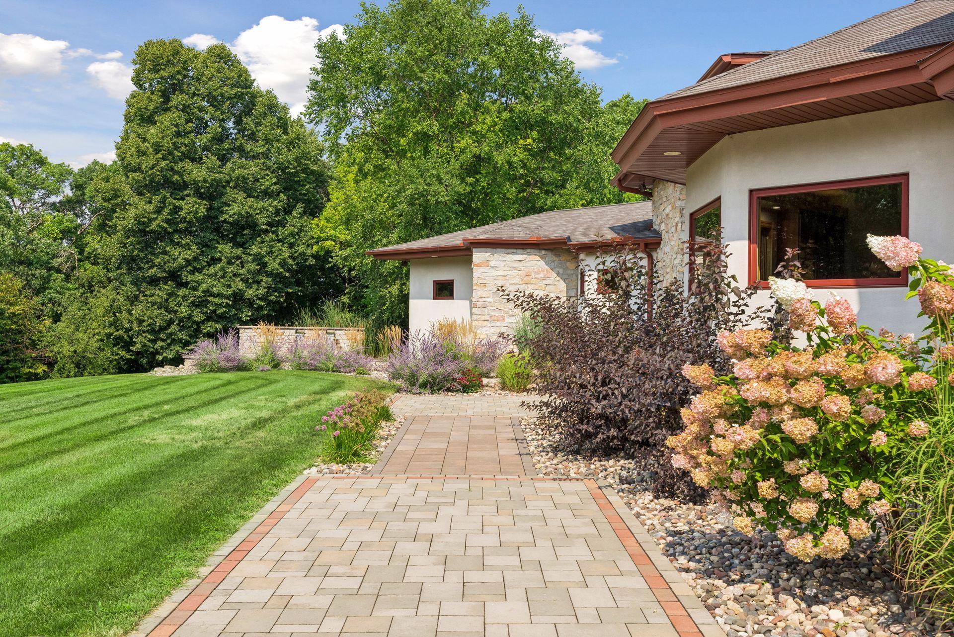 main property photo 175