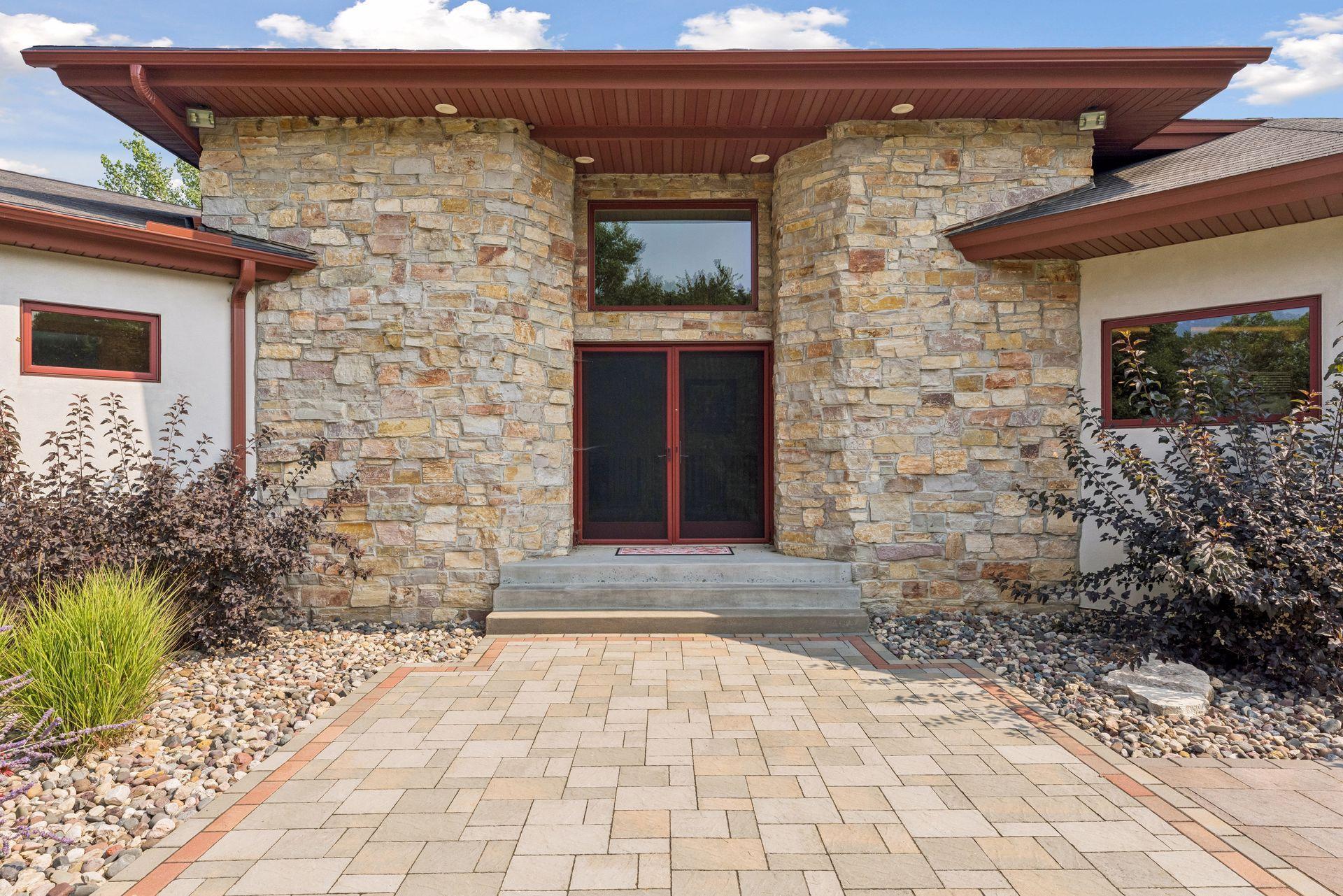 main property photo 176