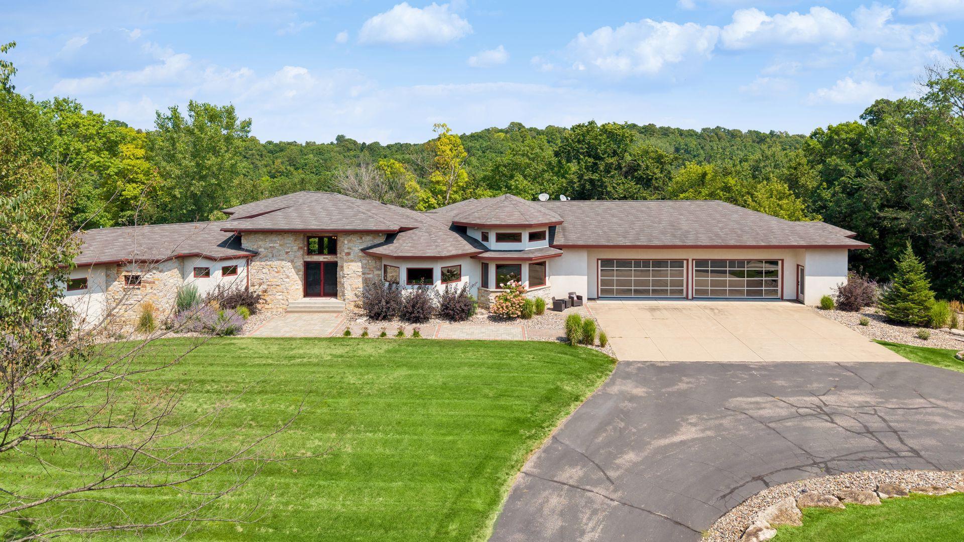 main property photo 179