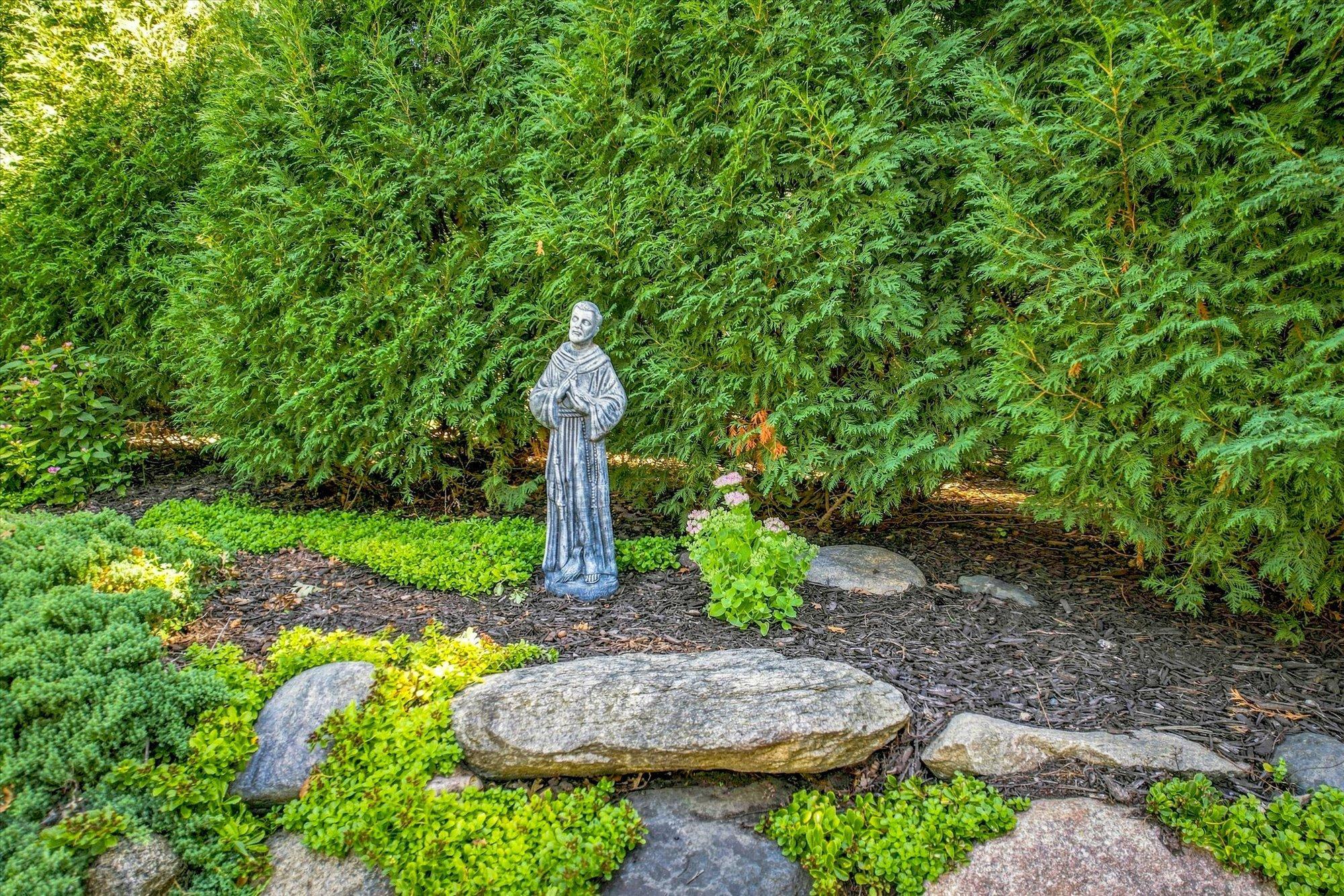 main property photo 57