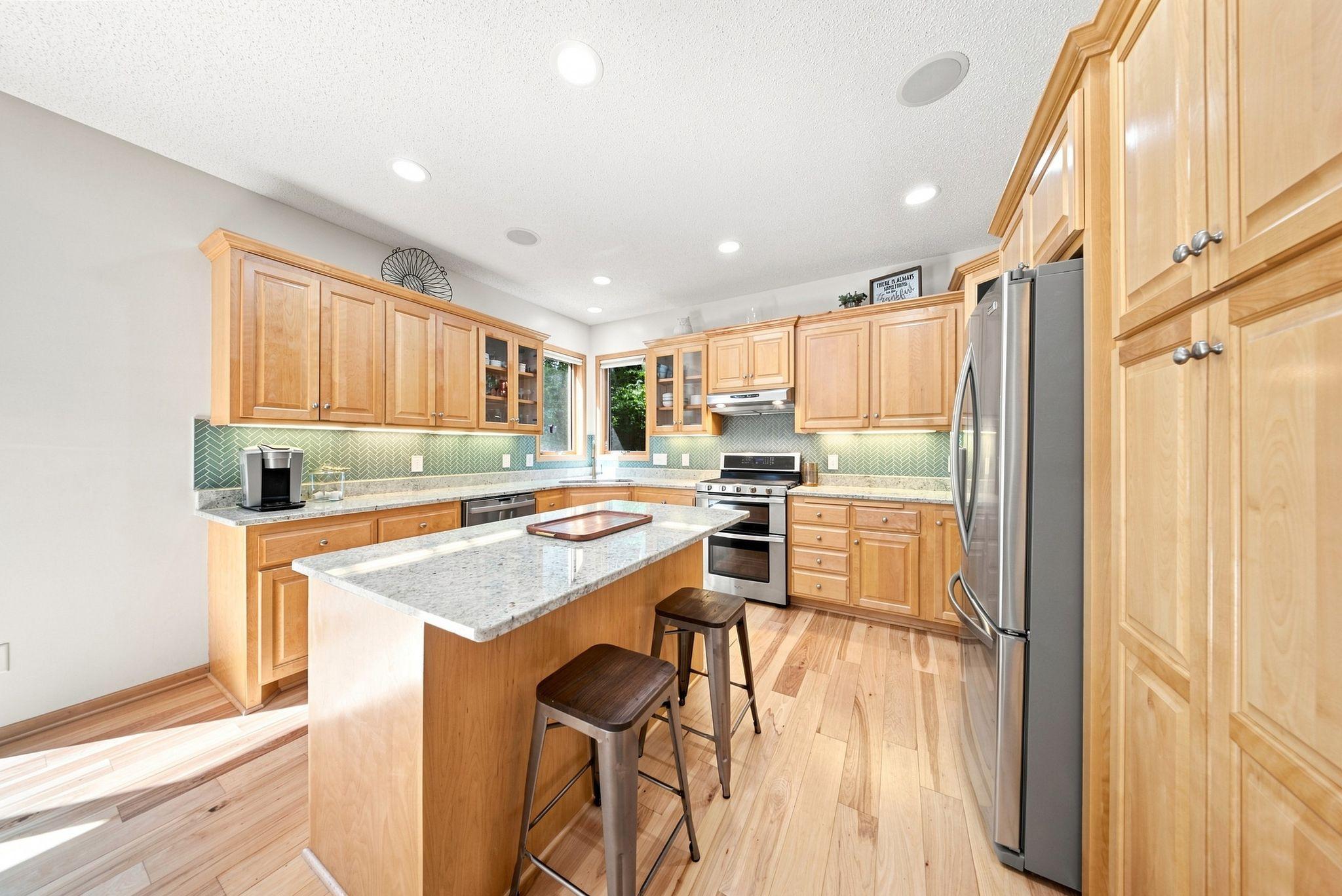 main property photo 12