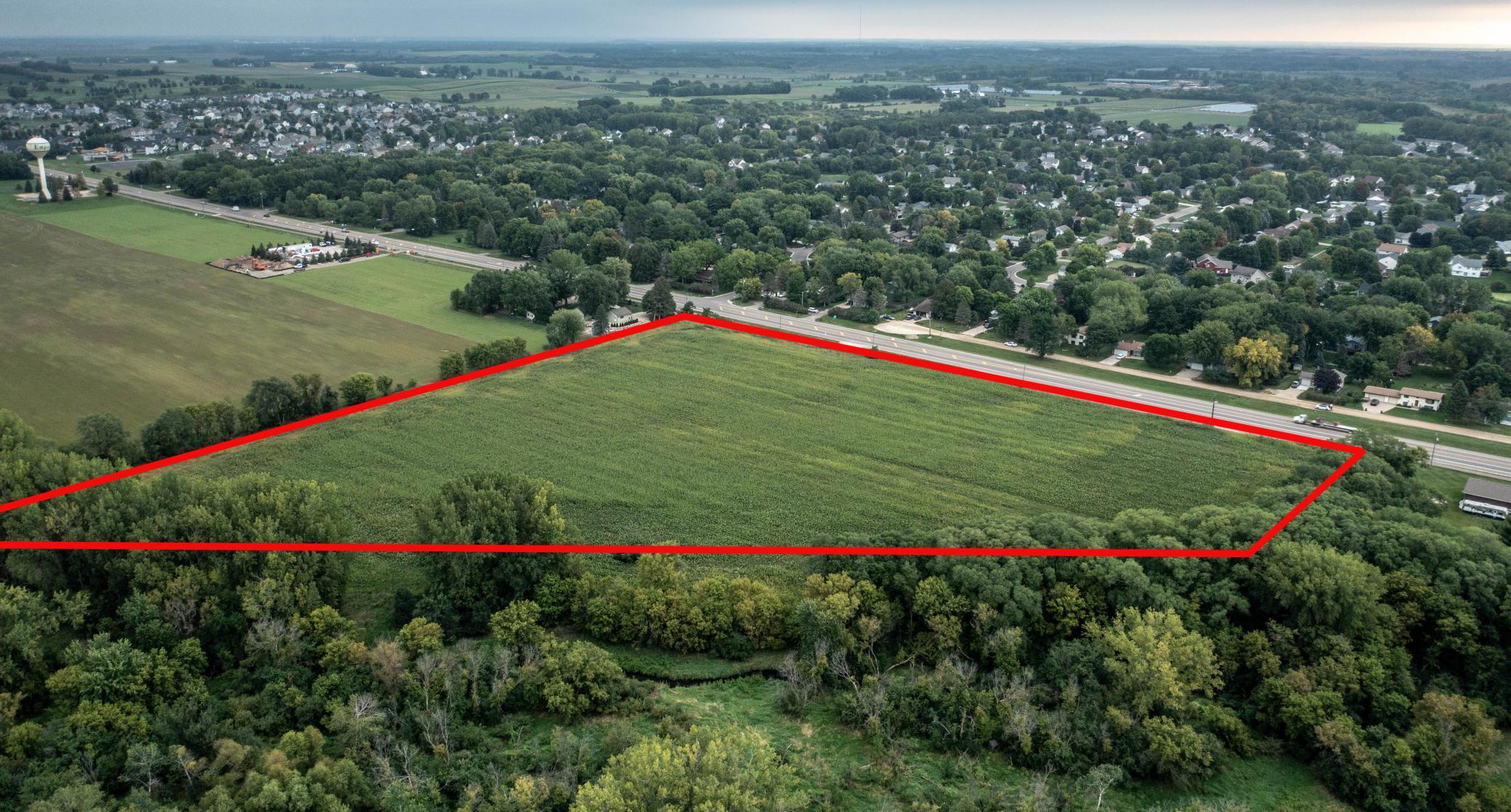 main property photo 9