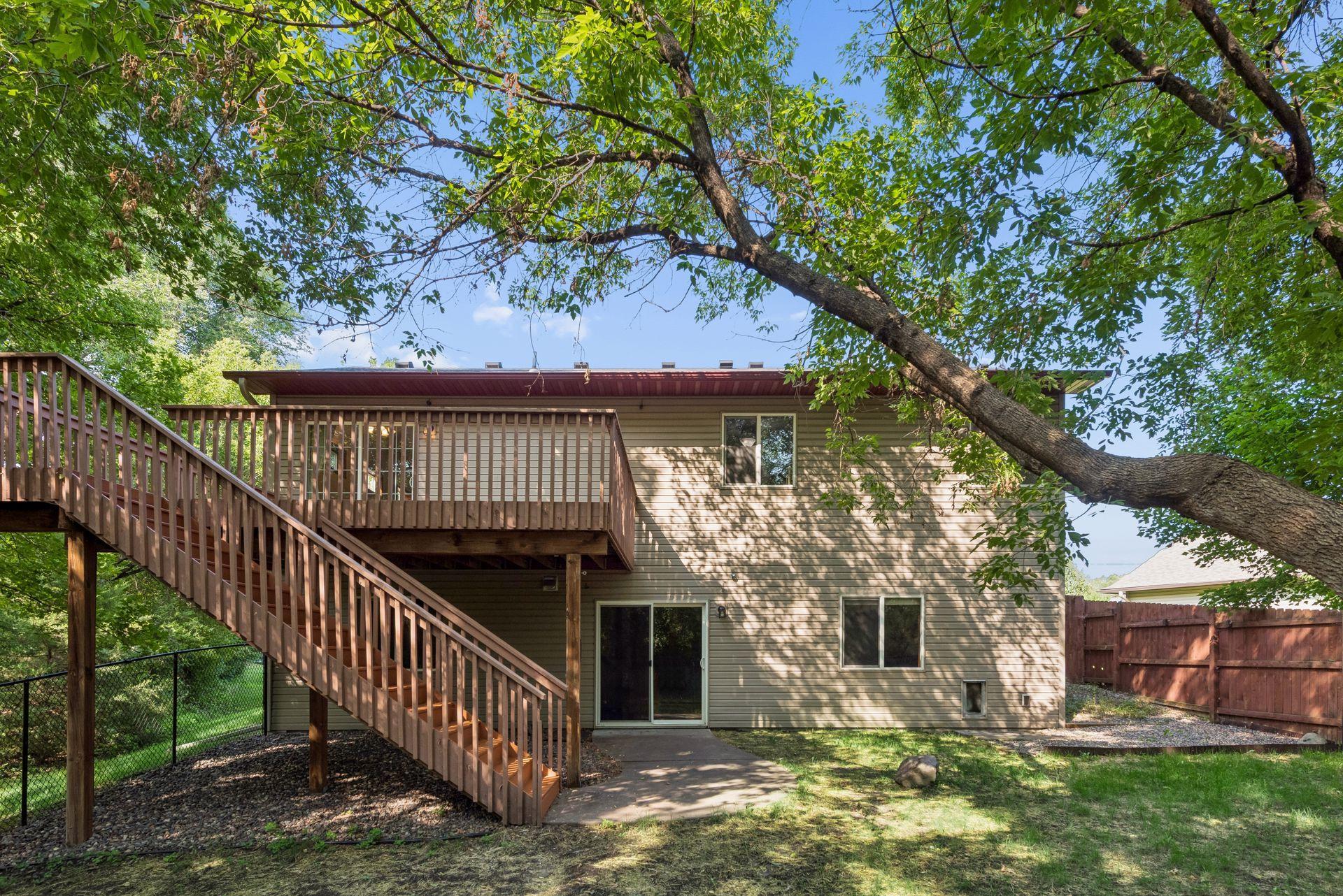 main property photo 41