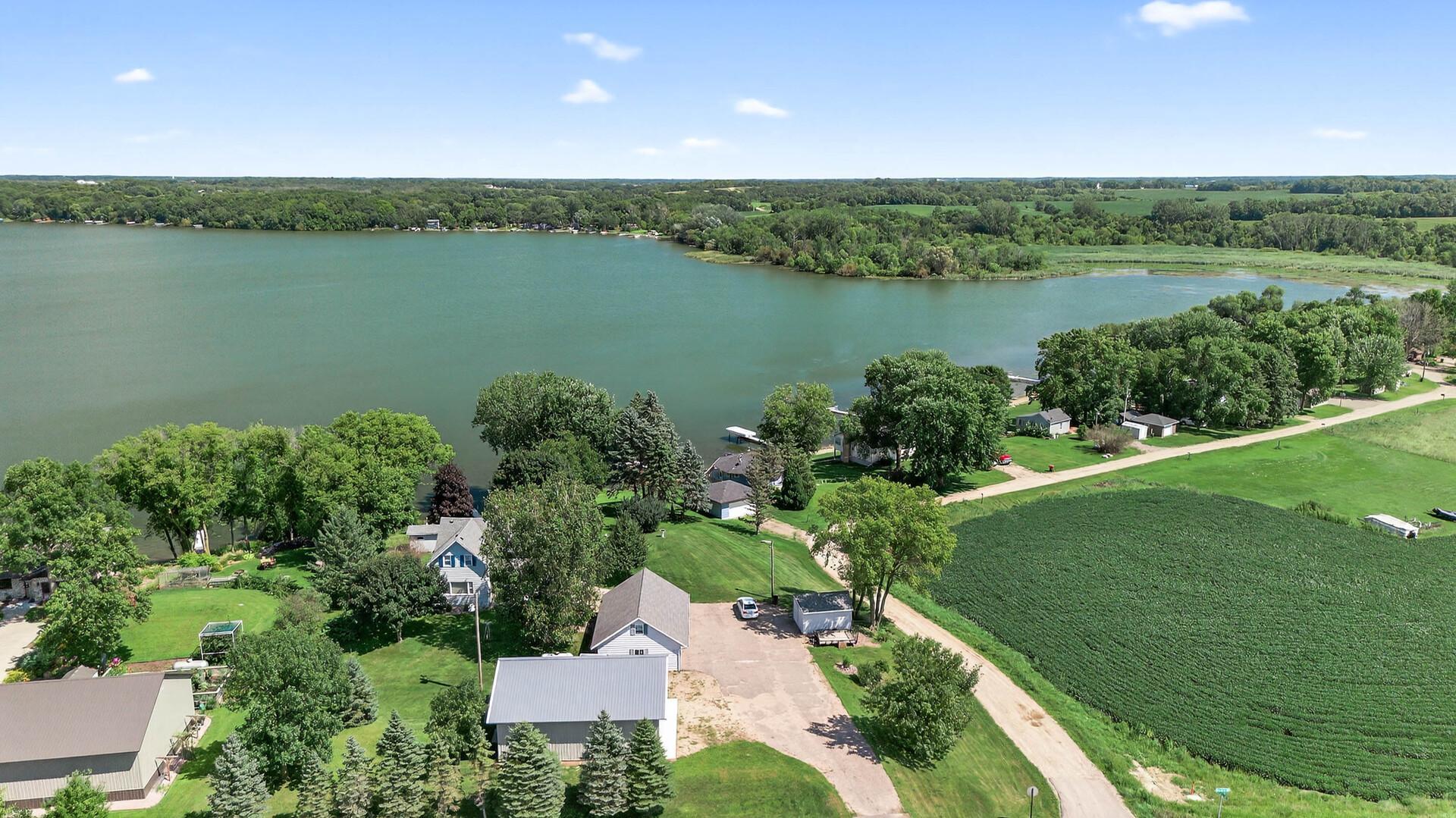 main property photo 76