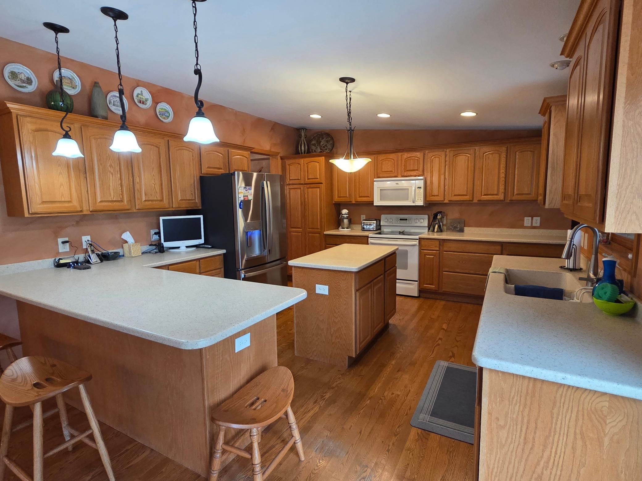 main property photo 15