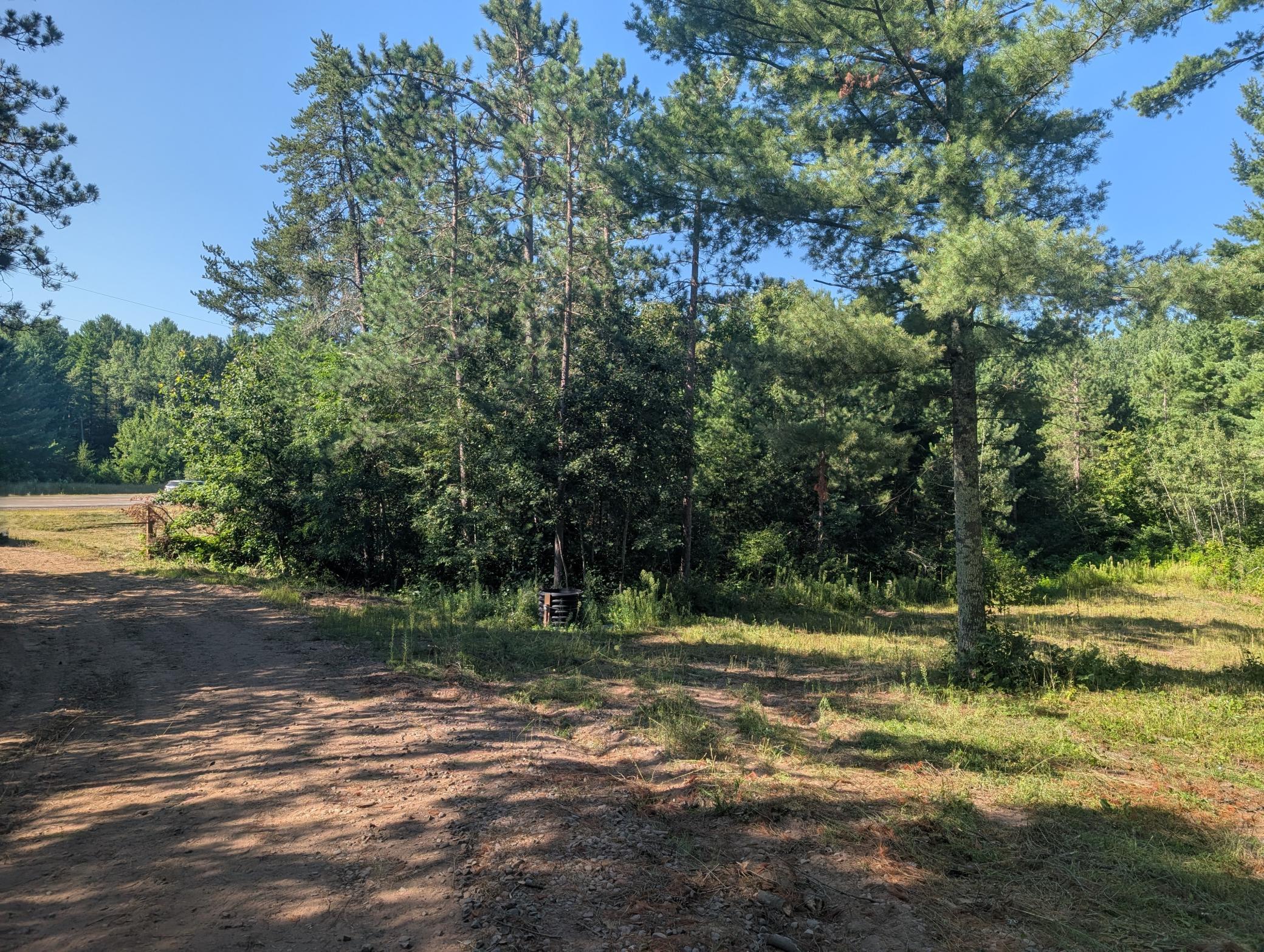 main property photo 8