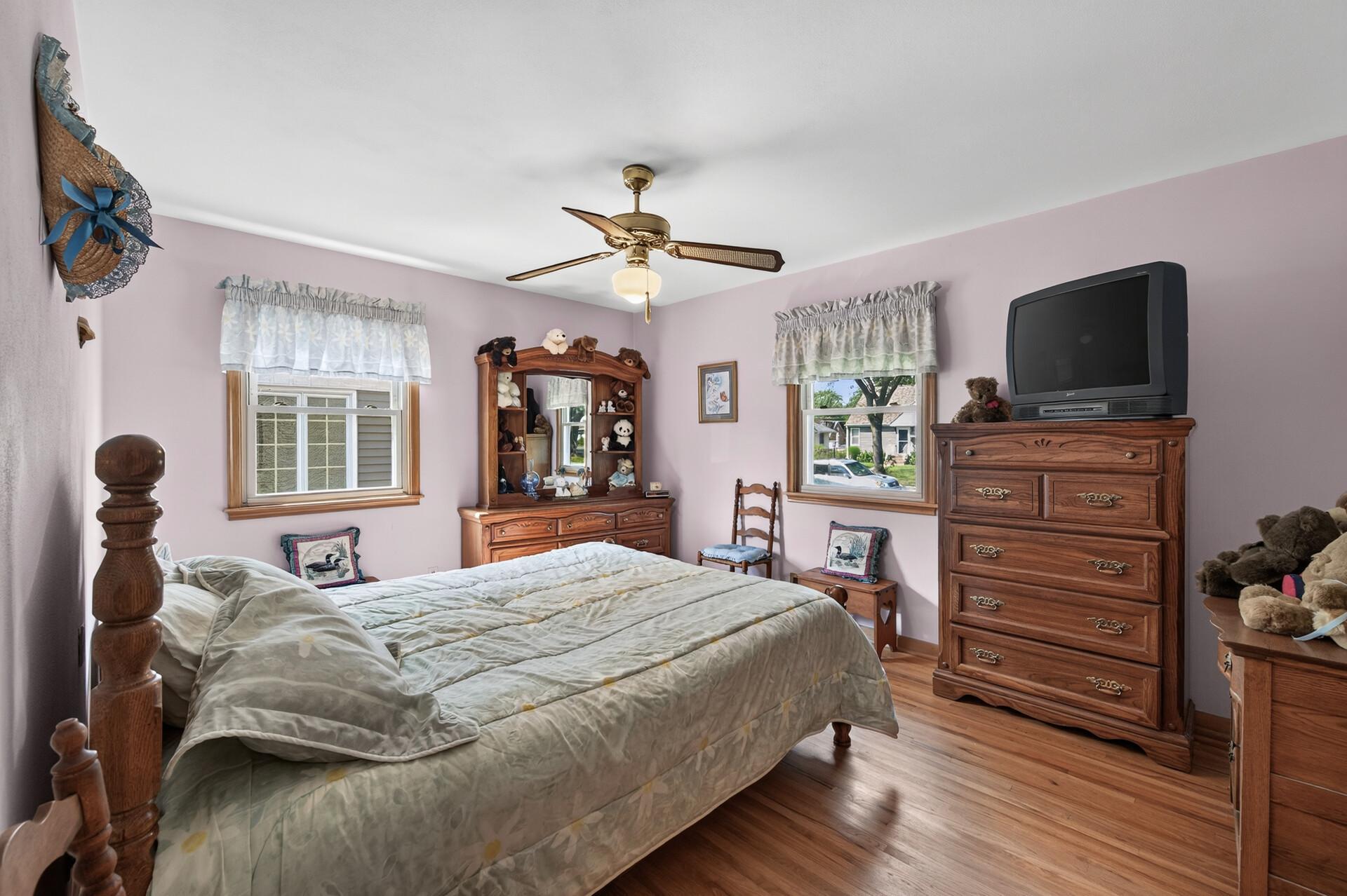 main property photo 12