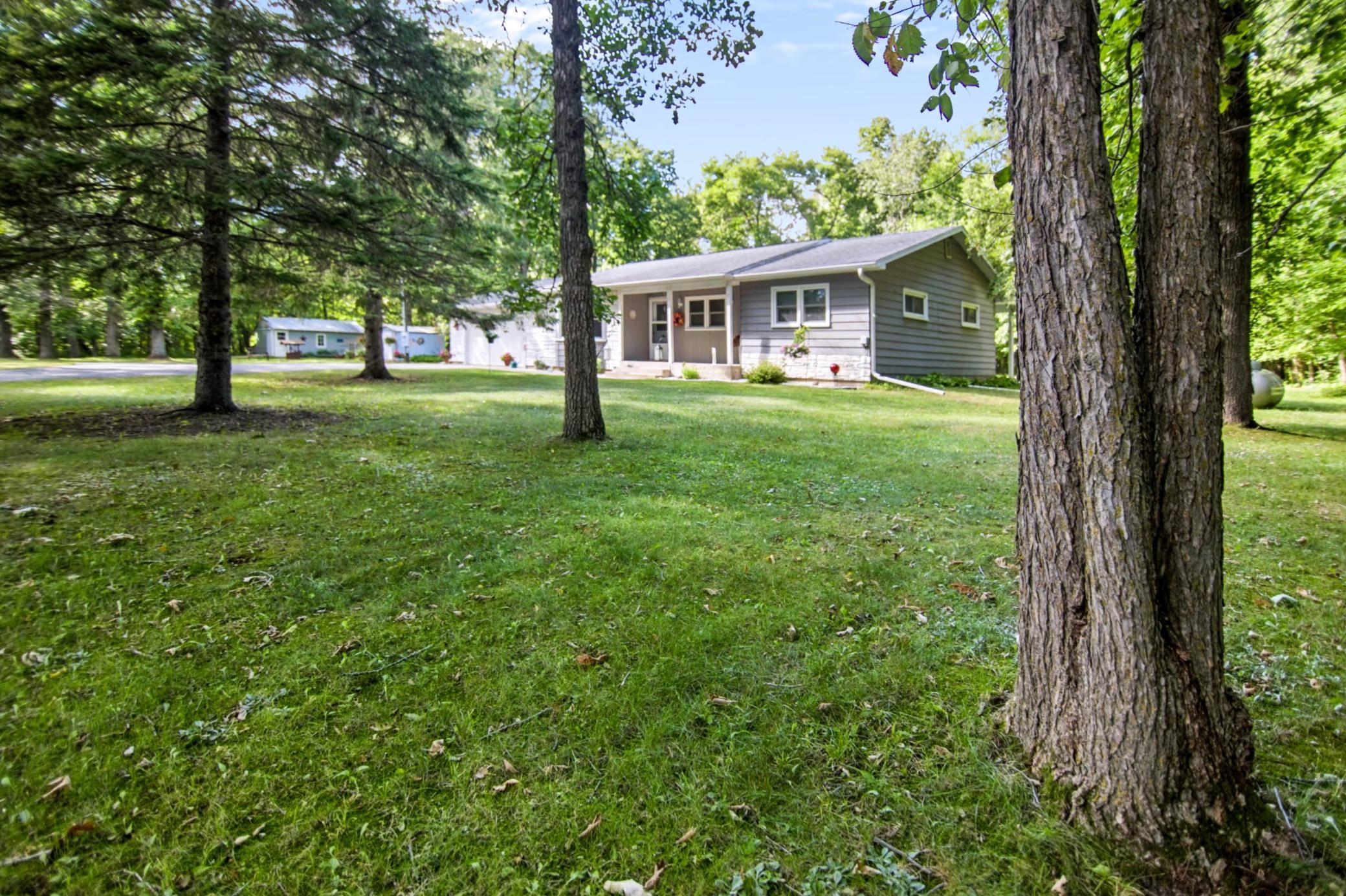 main property photo 23