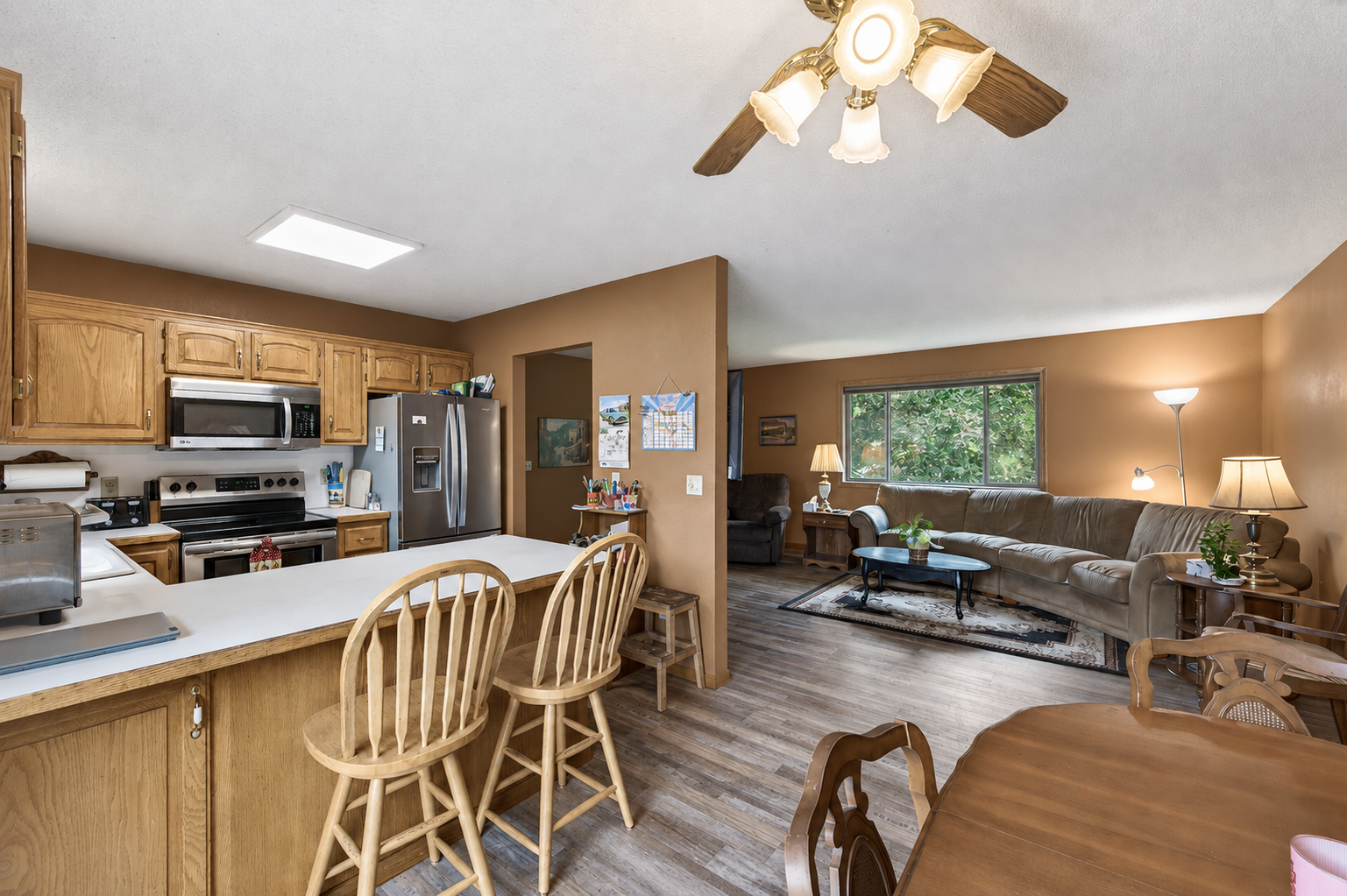main property photo 5