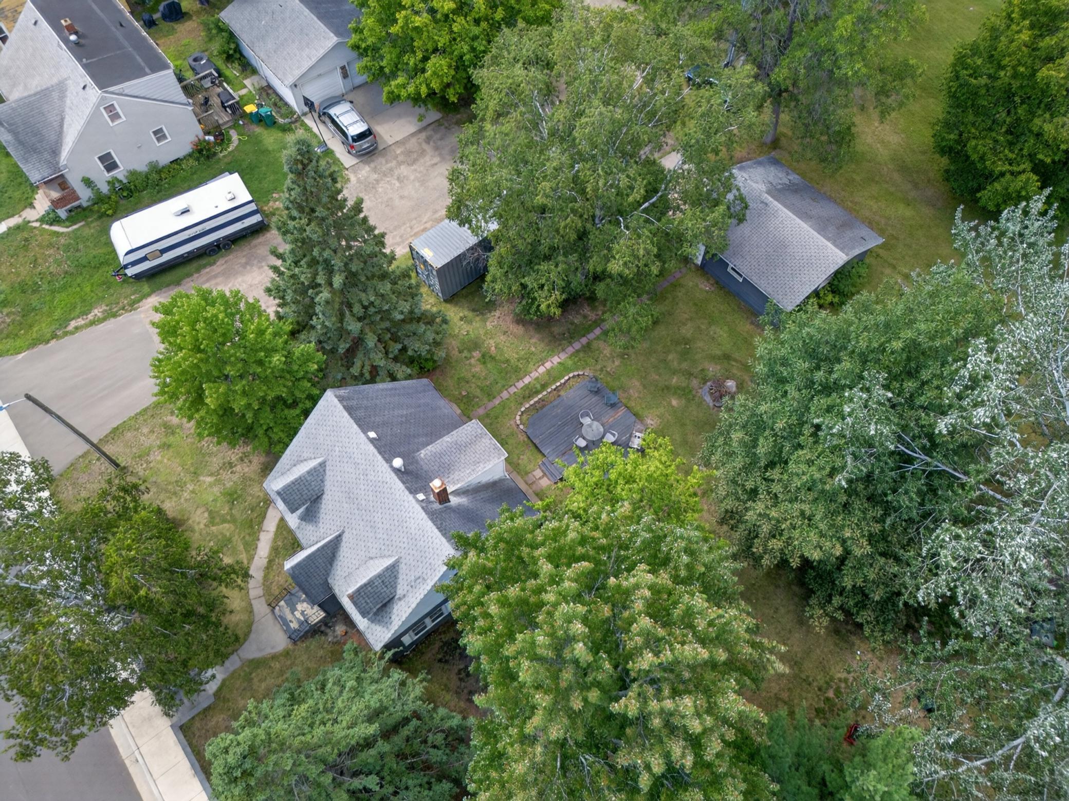 main property photo 26