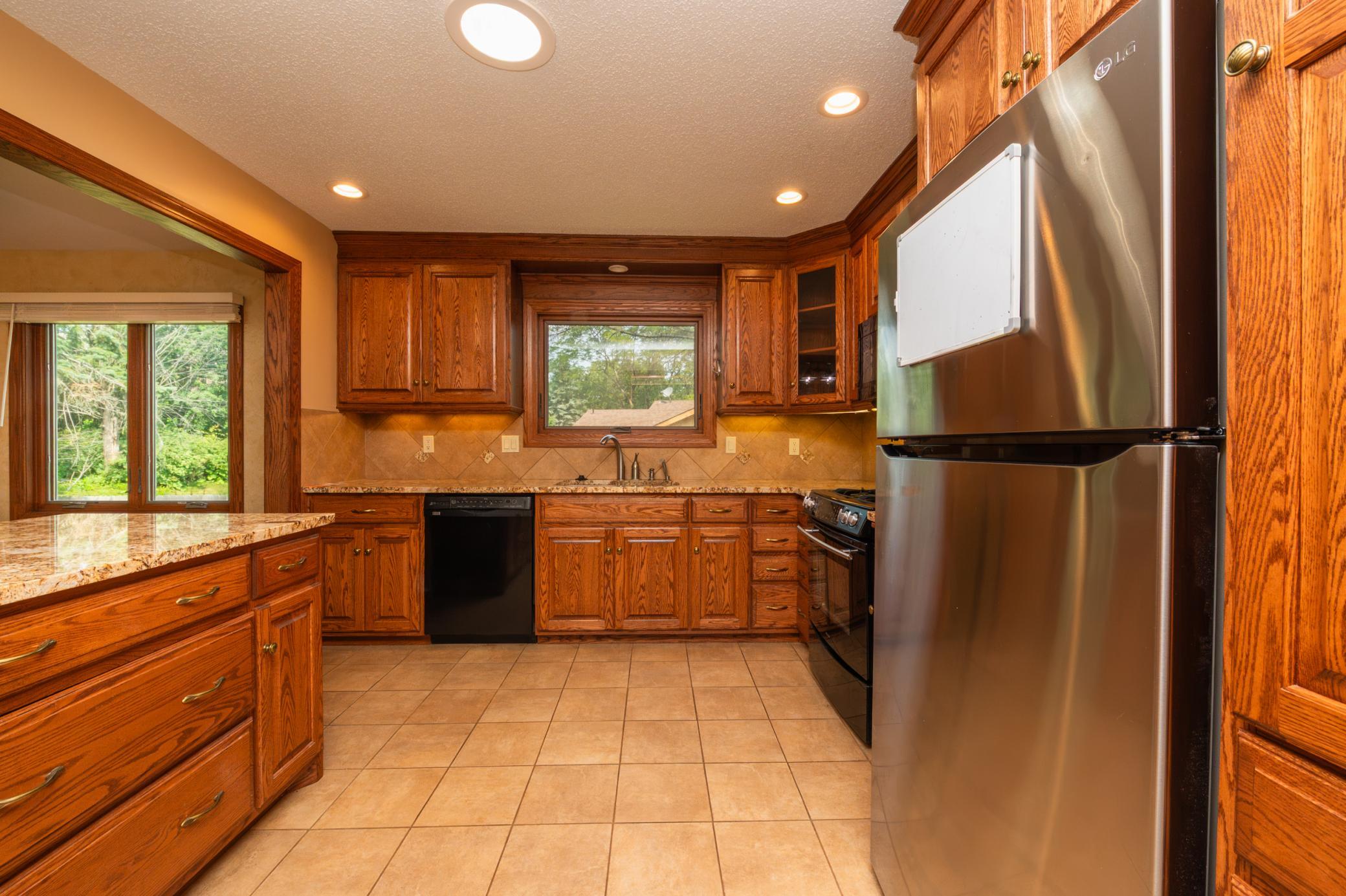 main property photo 12