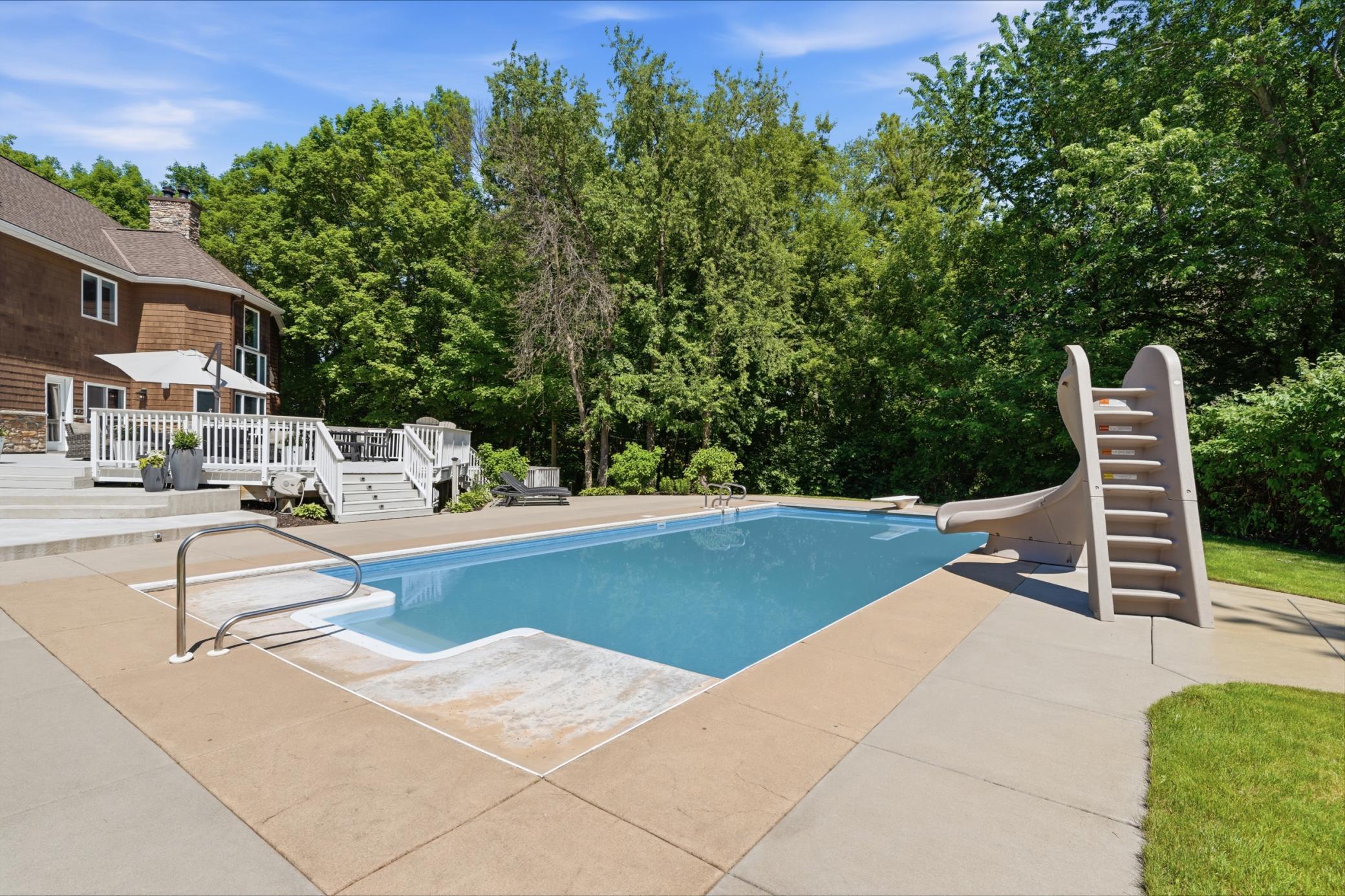 main property photo 109