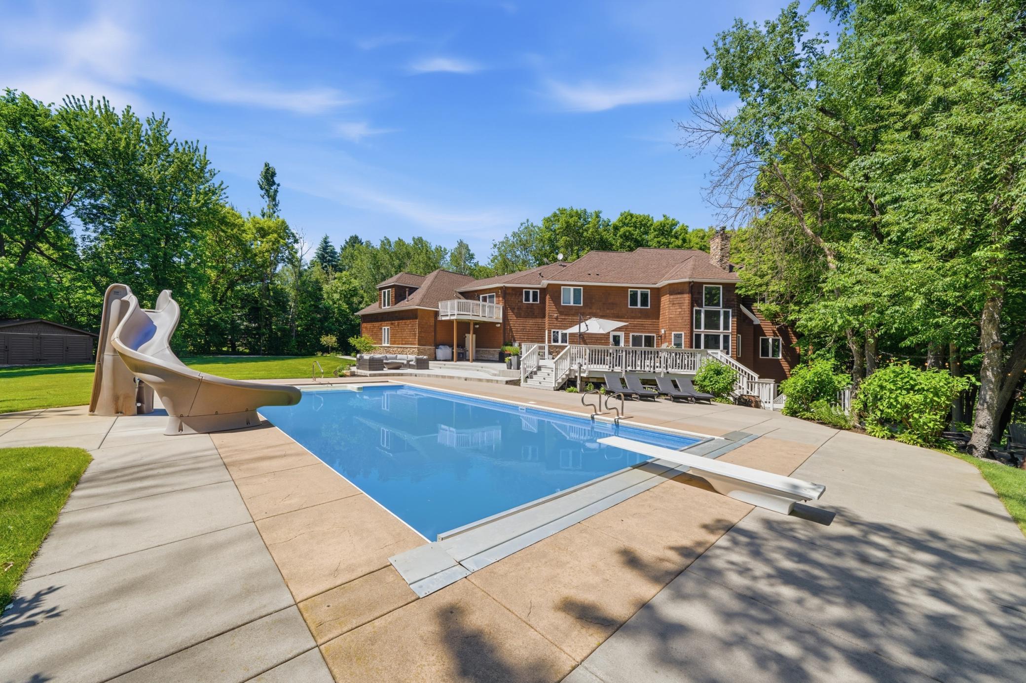 main property photo 111