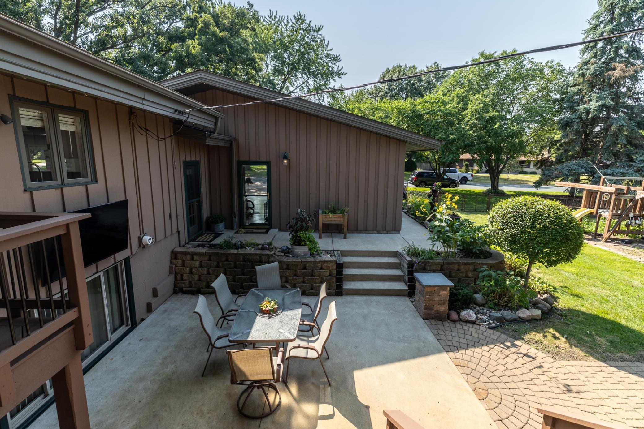 main property photo 47