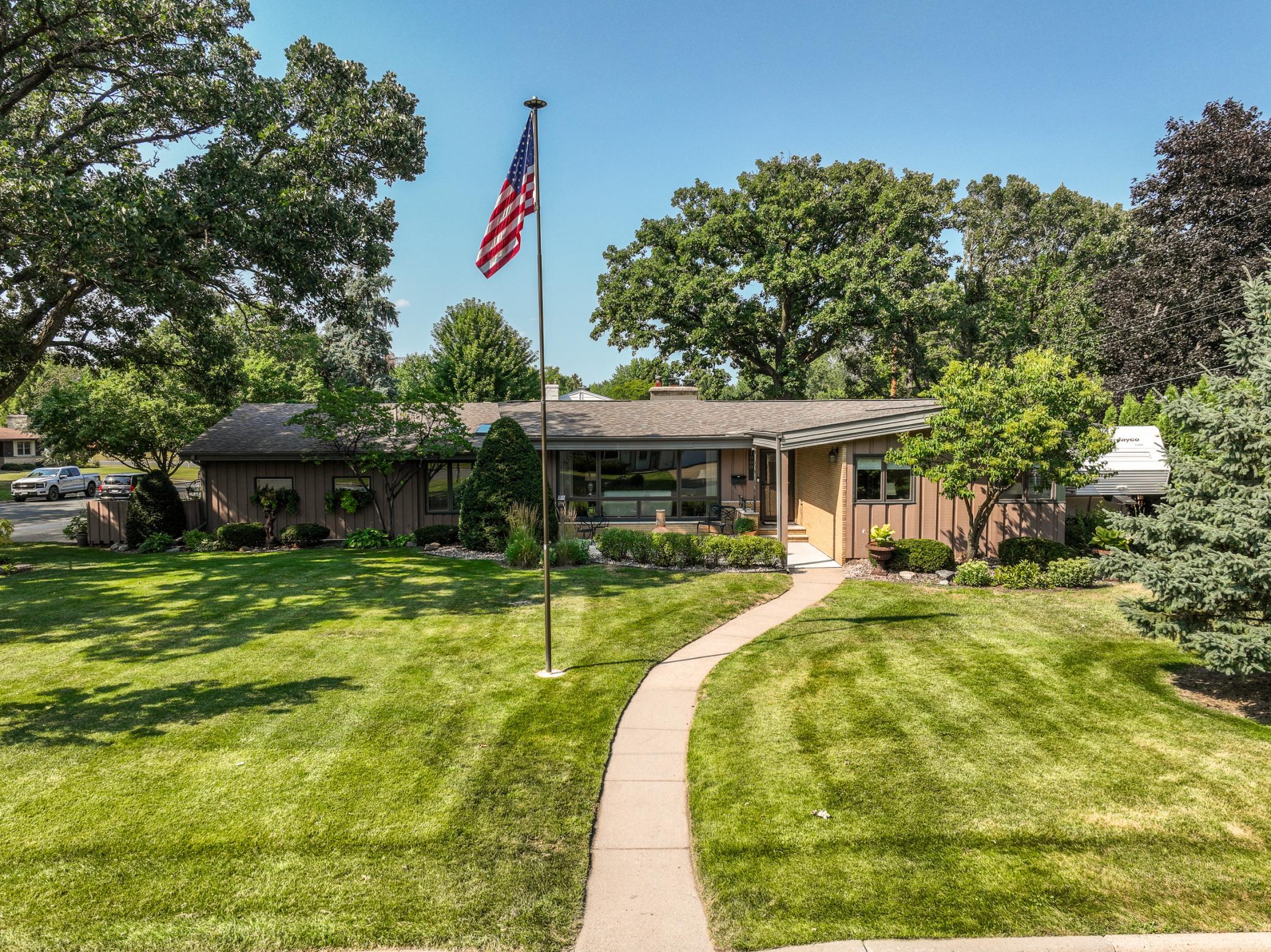 main property photo 56
