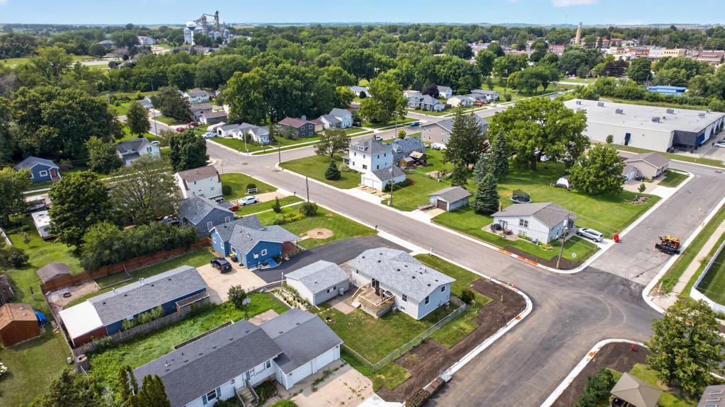 main property photo 49