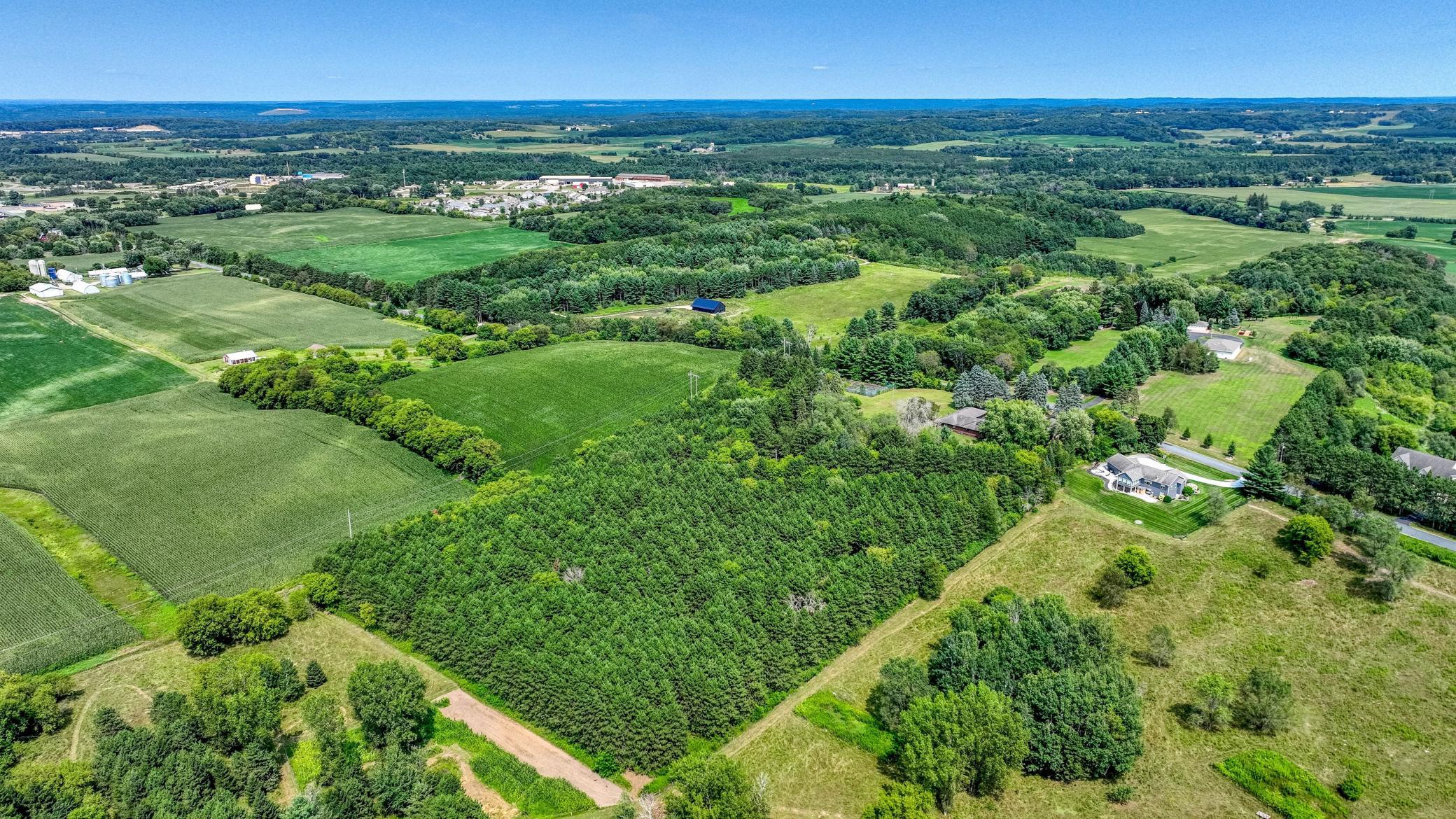main property photo 17