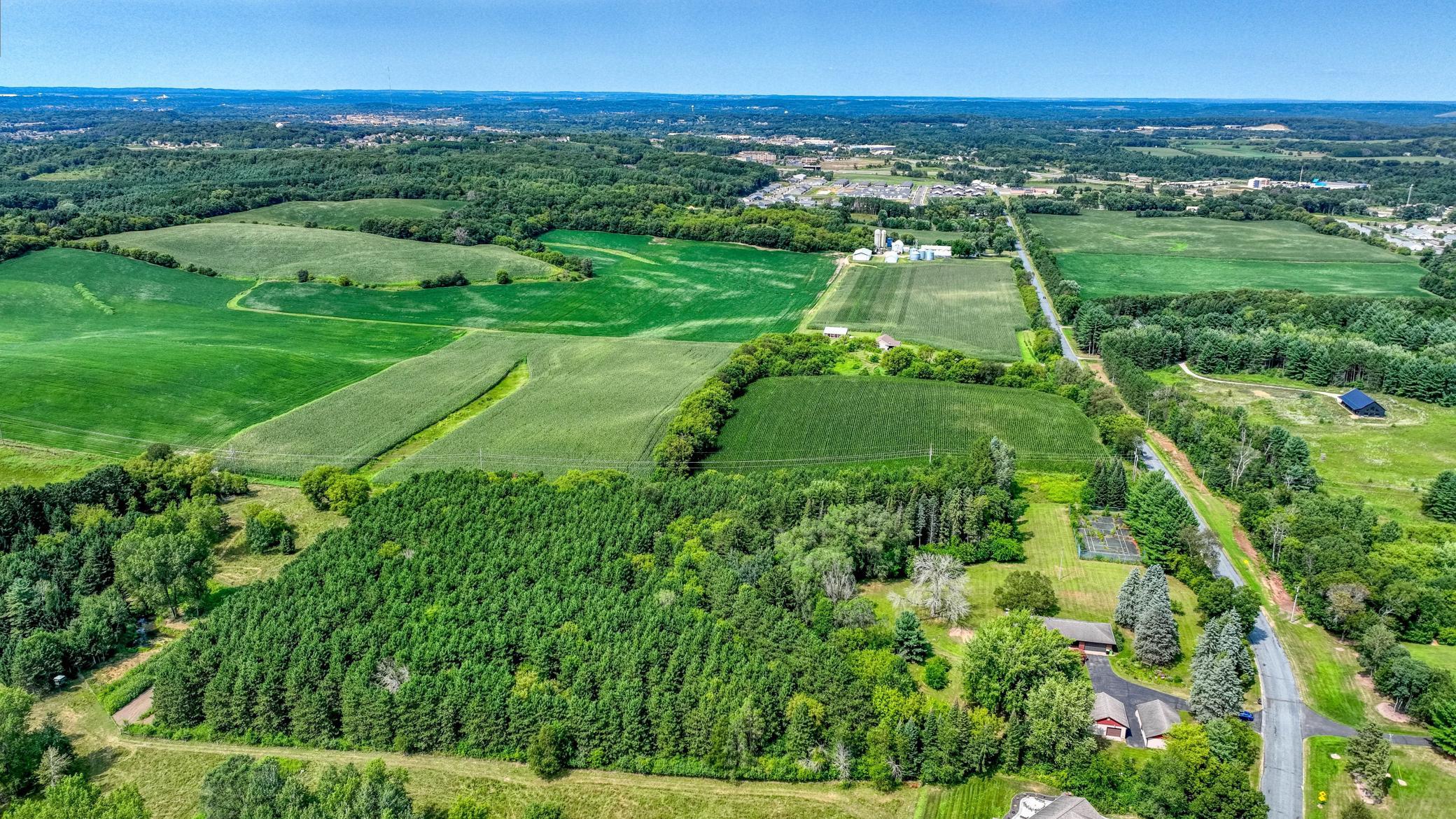 main property photo 18
