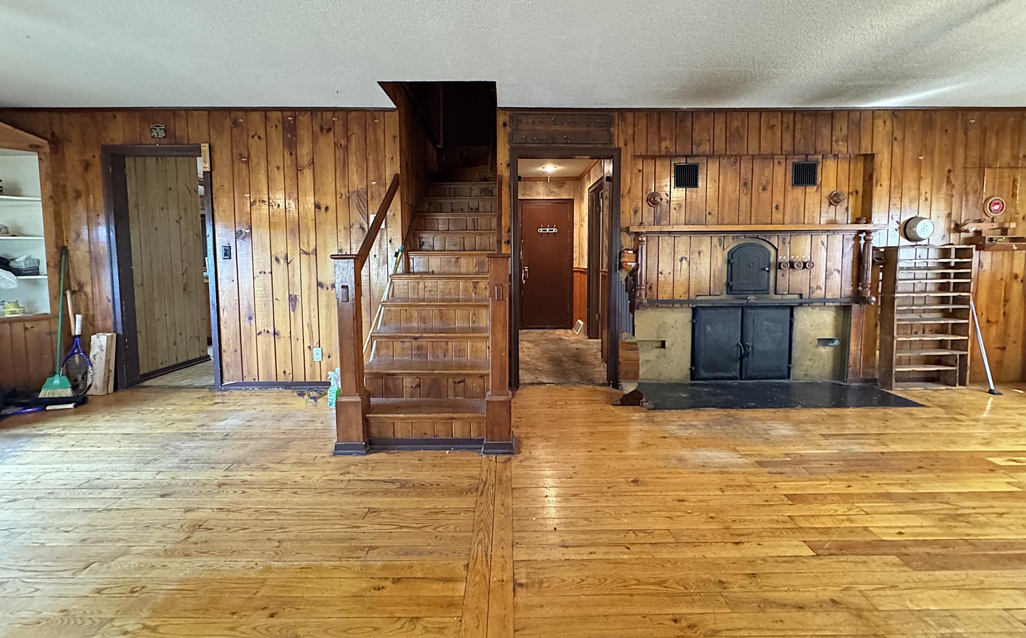 main property photo 17