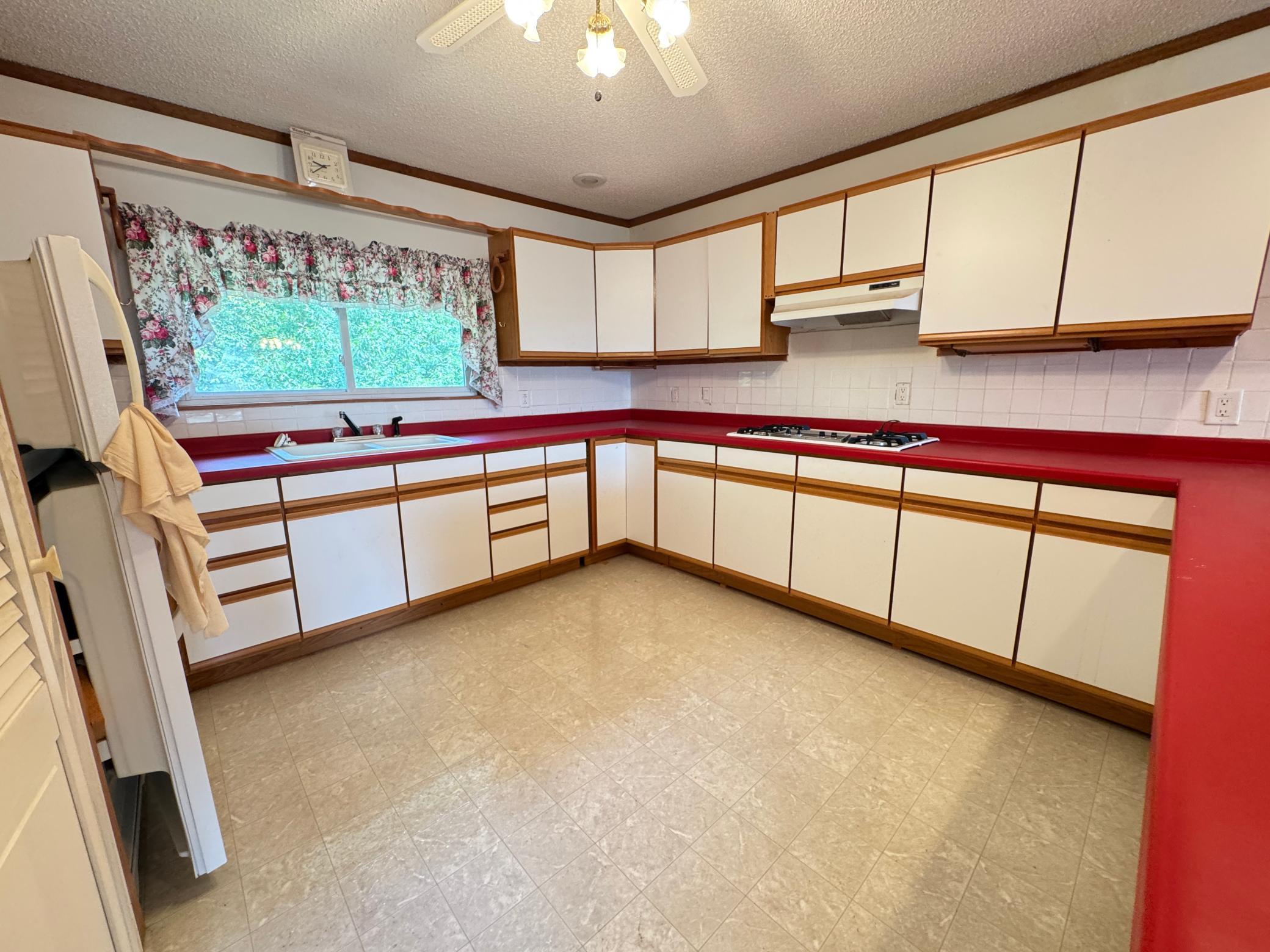 main property photo 63