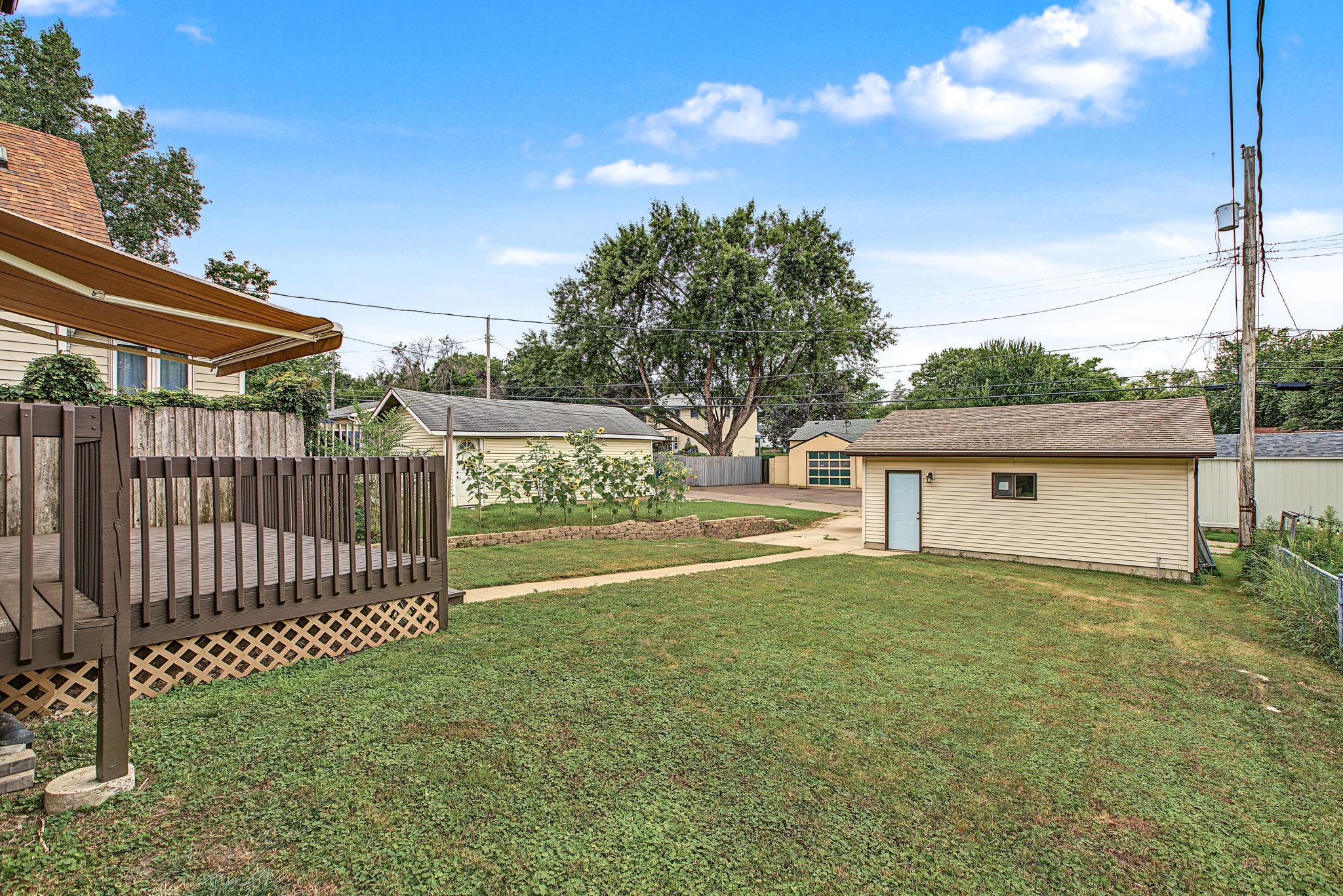 main property photo 45