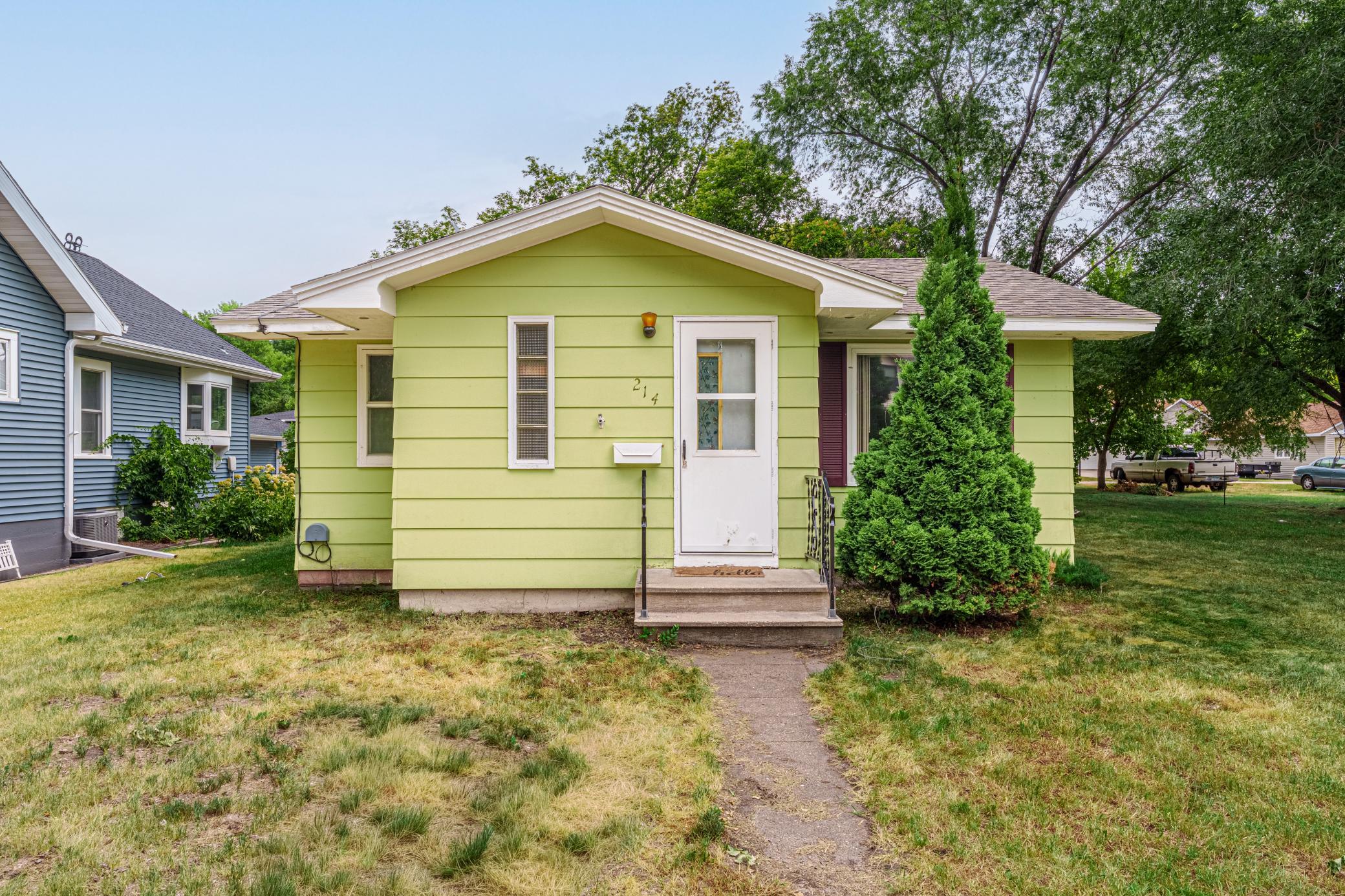 main property photo 19