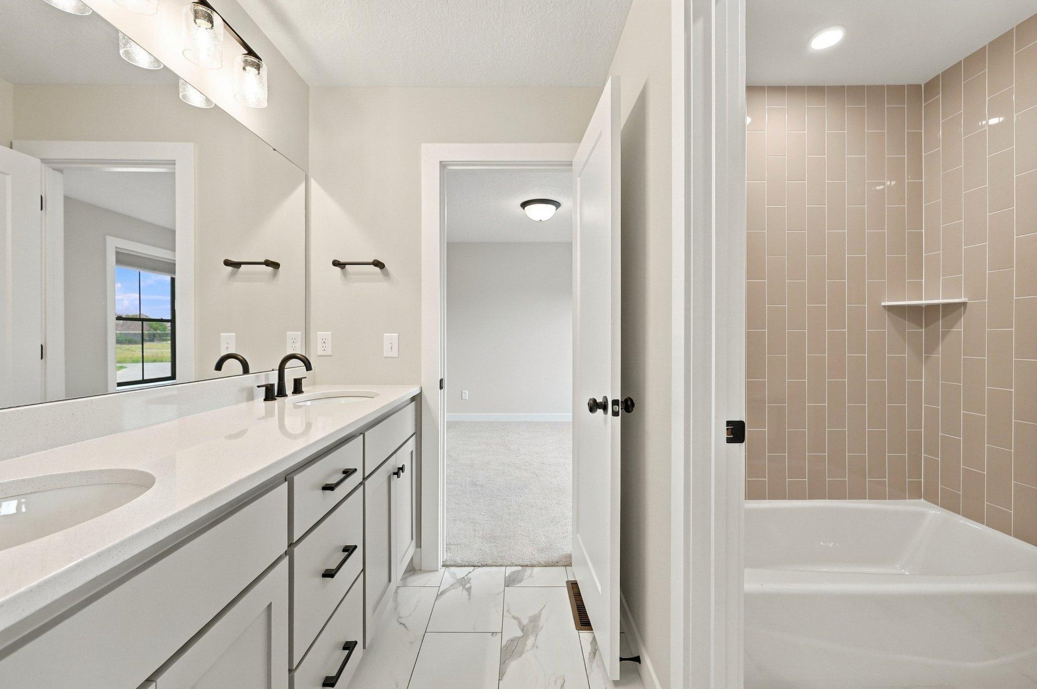 main property photo 66