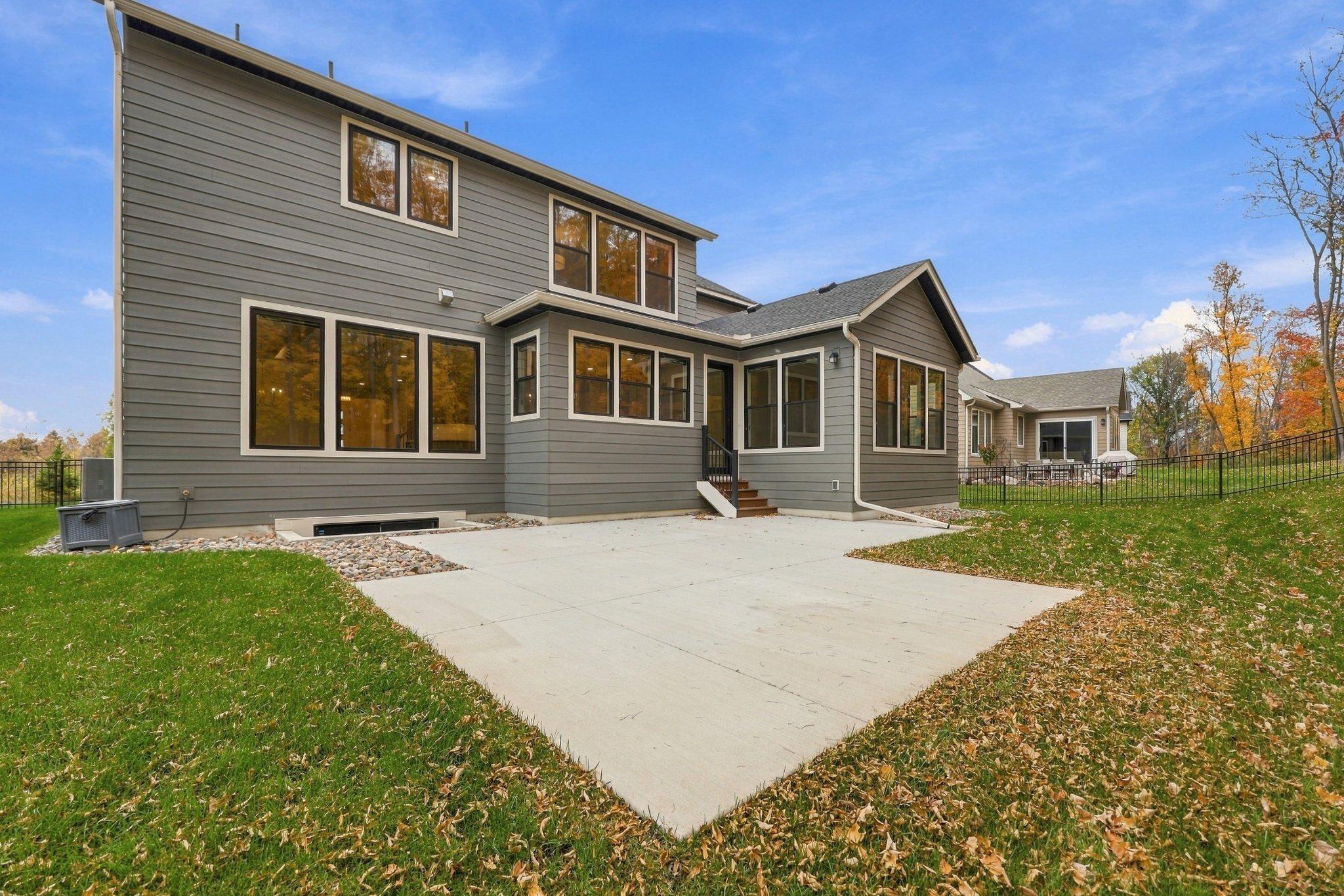 main property photo 76